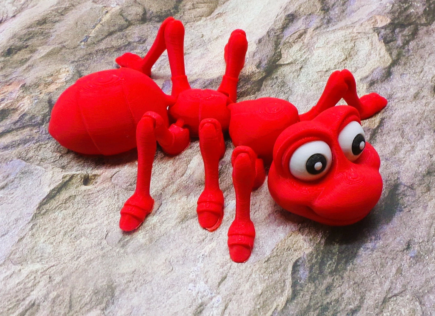 Ant 3d printed articulated figurine - Wonderland 3D Printing