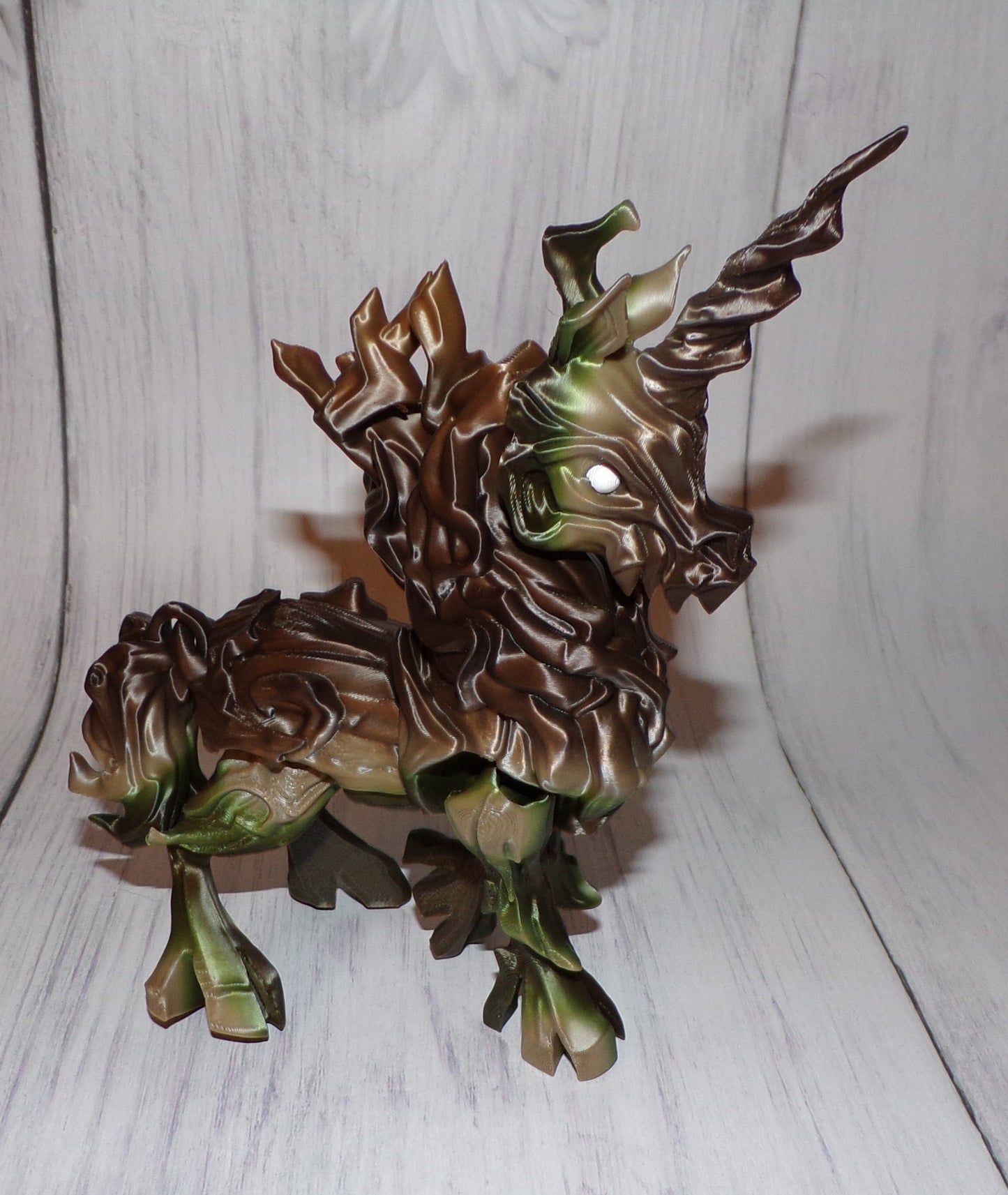 Wooden Unicorn Articulated Figurine - Wonderland 3D Printing