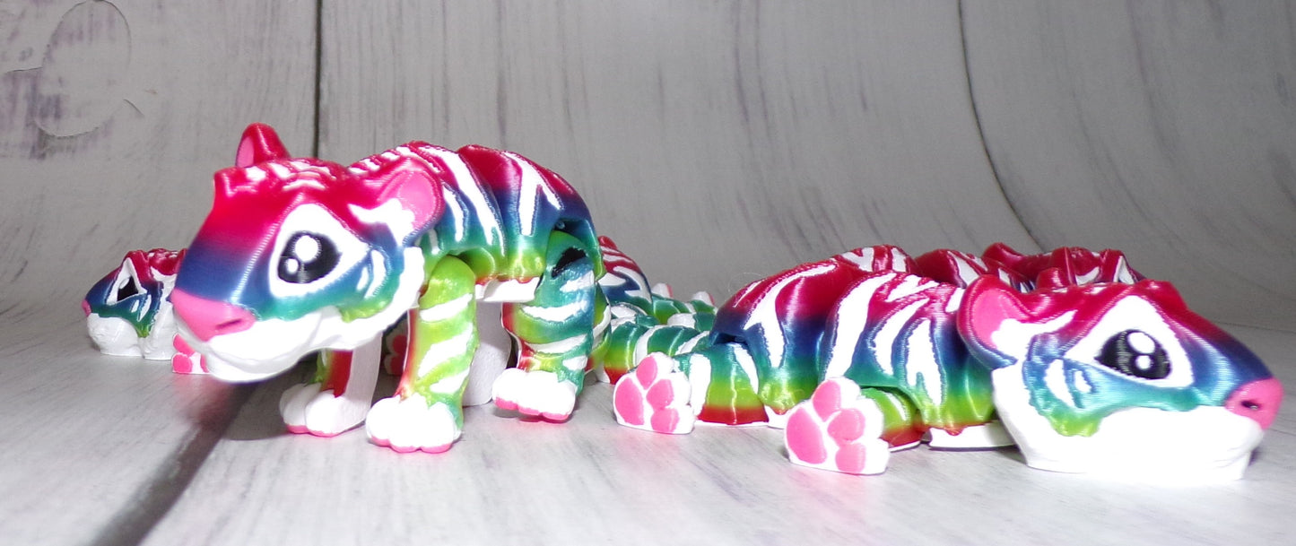 Mini Tiger: 3D Printed Articulated Figurine - Wonderland 3D Printing