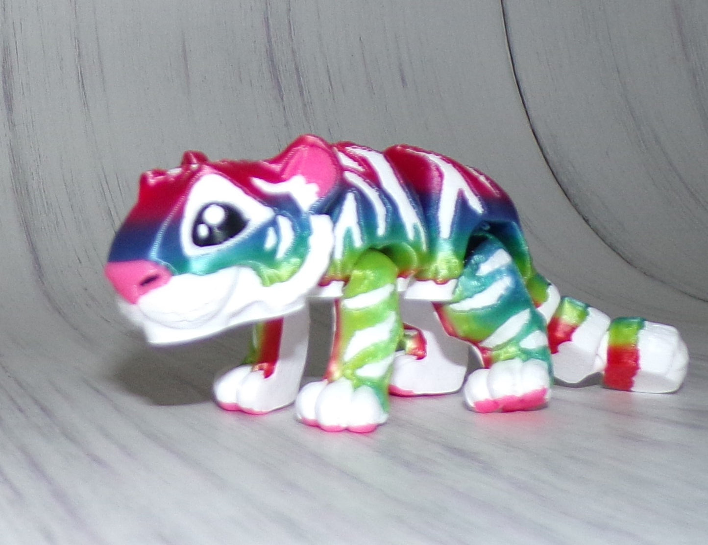 Mini Tiger: 3D Printed Articulated Figurine - Wonderland 3D Printing