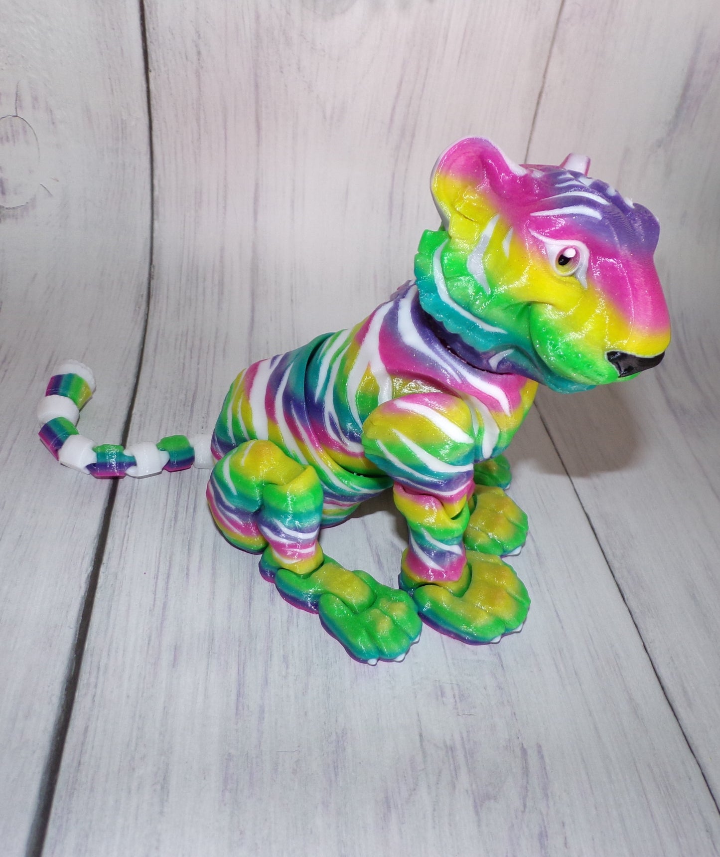 Glitter Rainbow Tiger Articulated Figurine - Wonderland 3D Printing