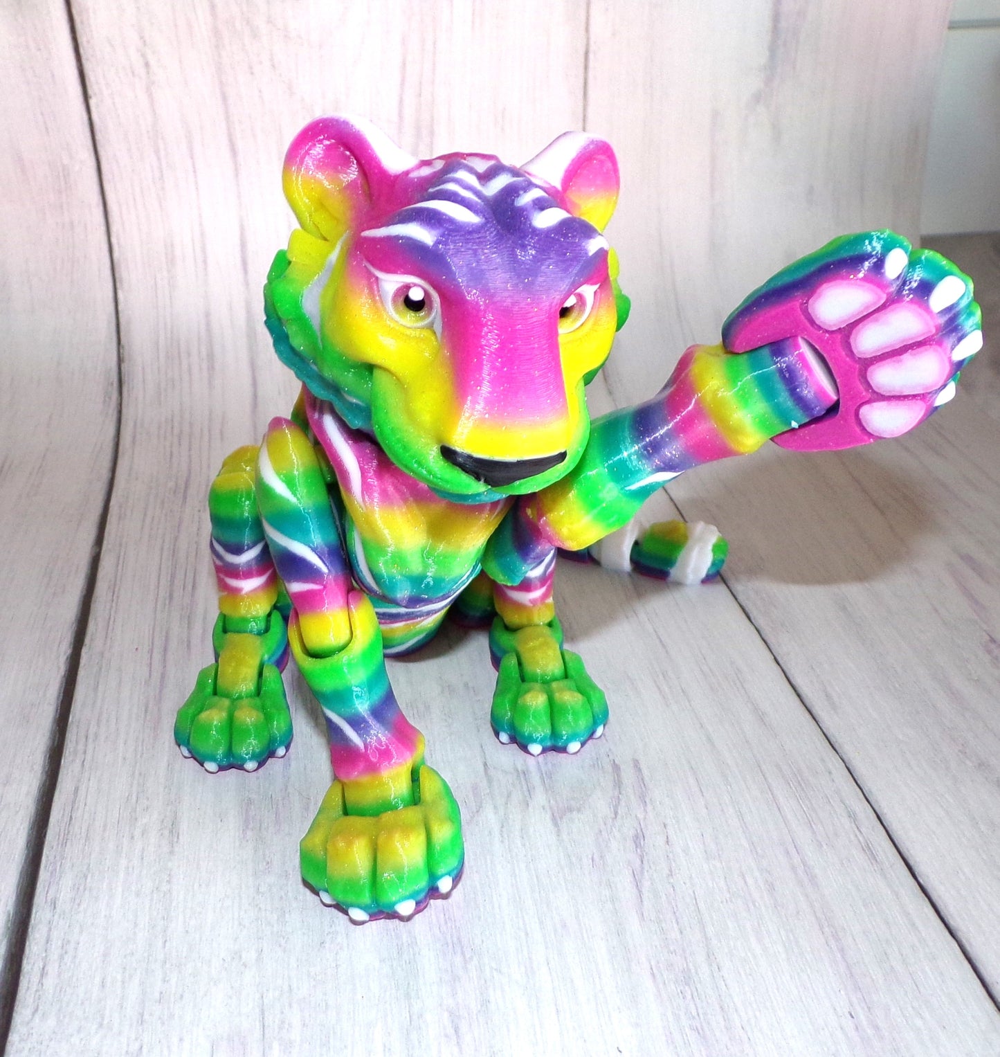 Glitter Rainbow Tiger Articulated Figurine - Wonderland 3D Printing