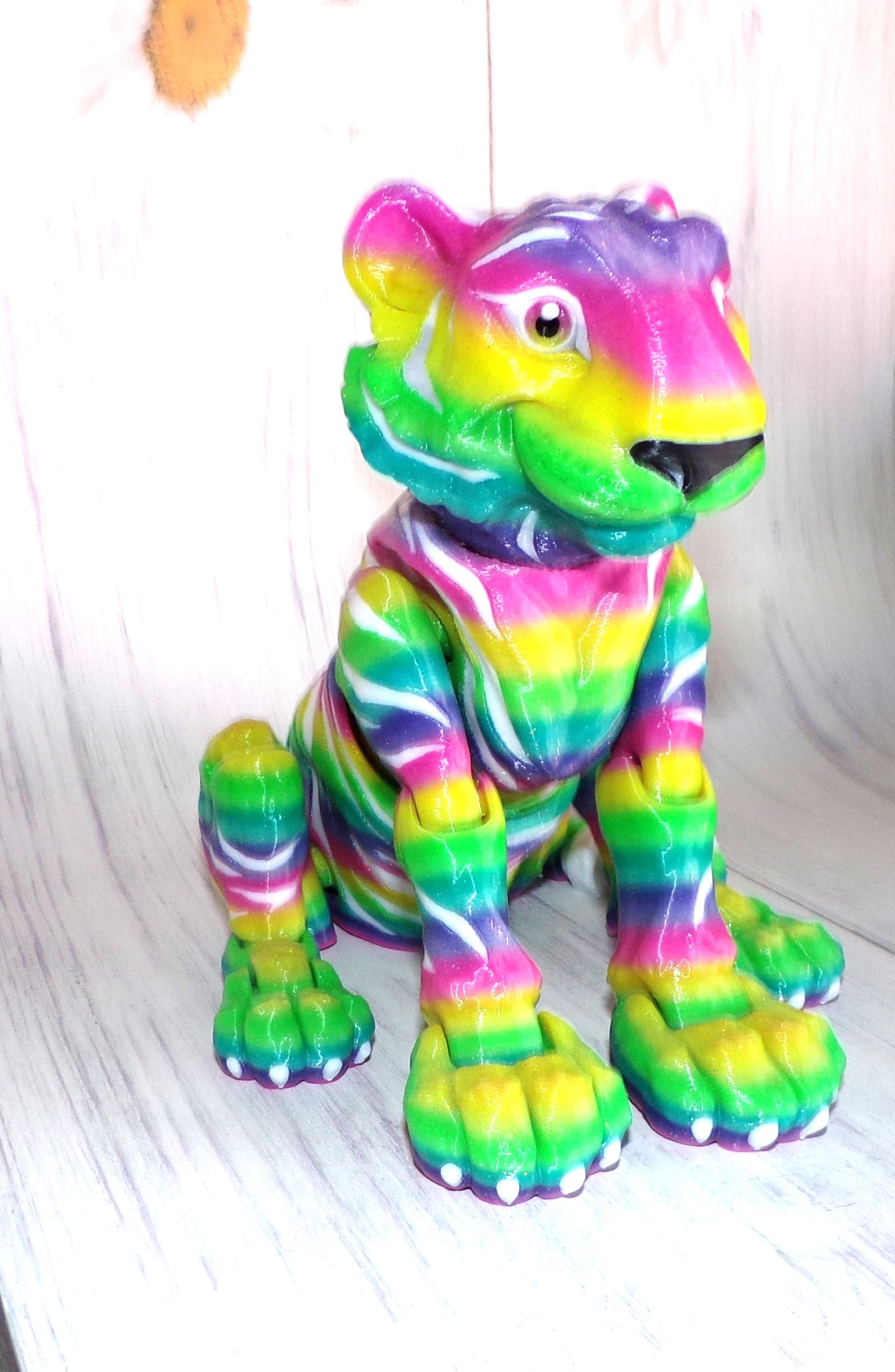 Glitter Rainbow Tiger Articulated Figurine - Wonderland 3D Printing