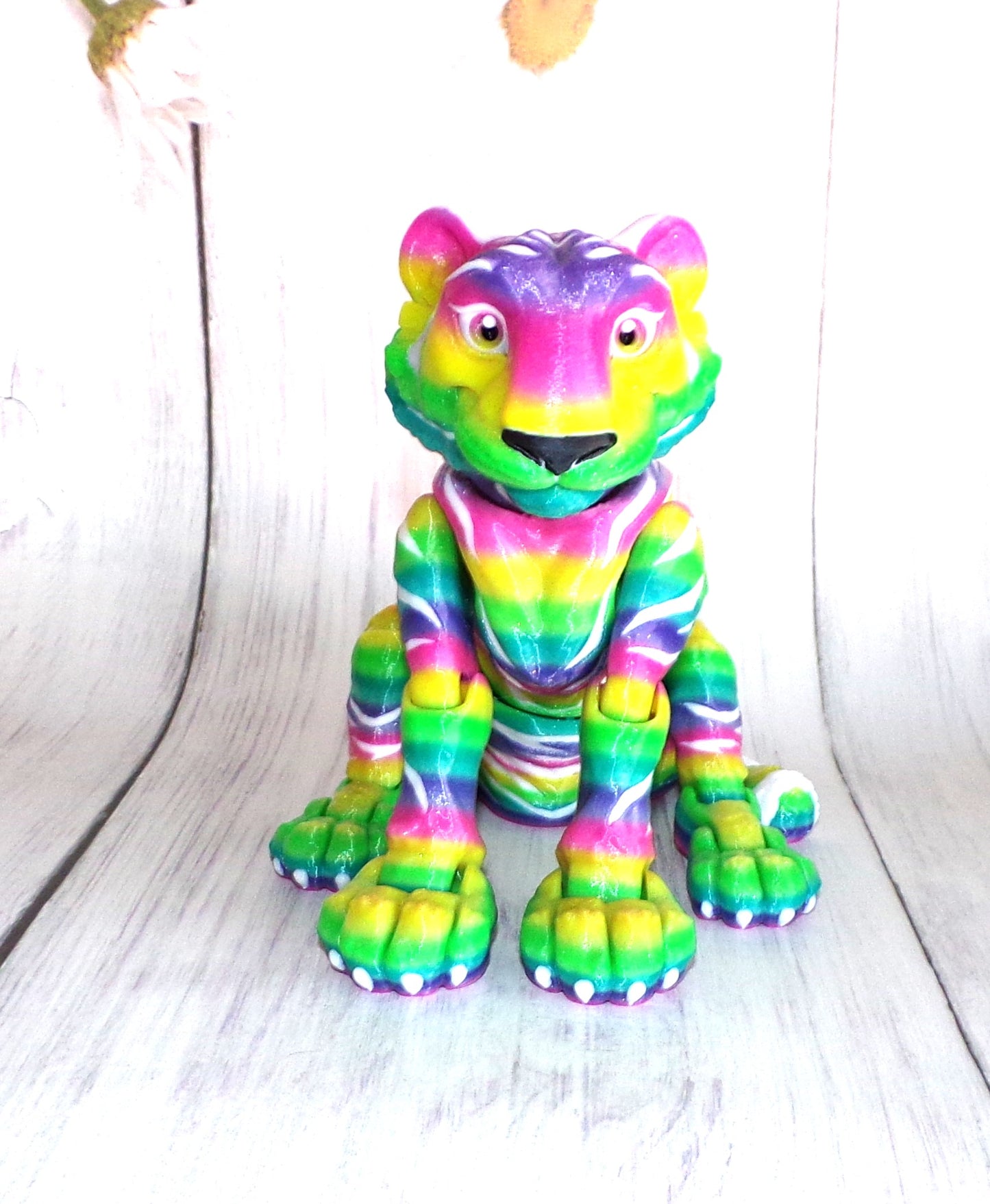 Glitter Rainbow Tiger Articulated Figurine - Wonderland 3D Printing