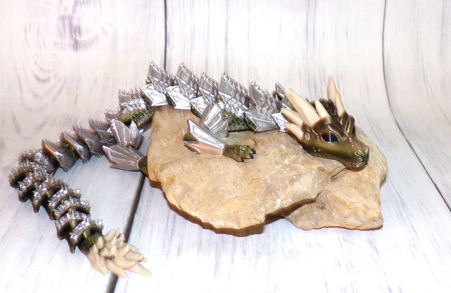 Knight Dragon Articulated 3d Printed - Wonderland 3D Printing