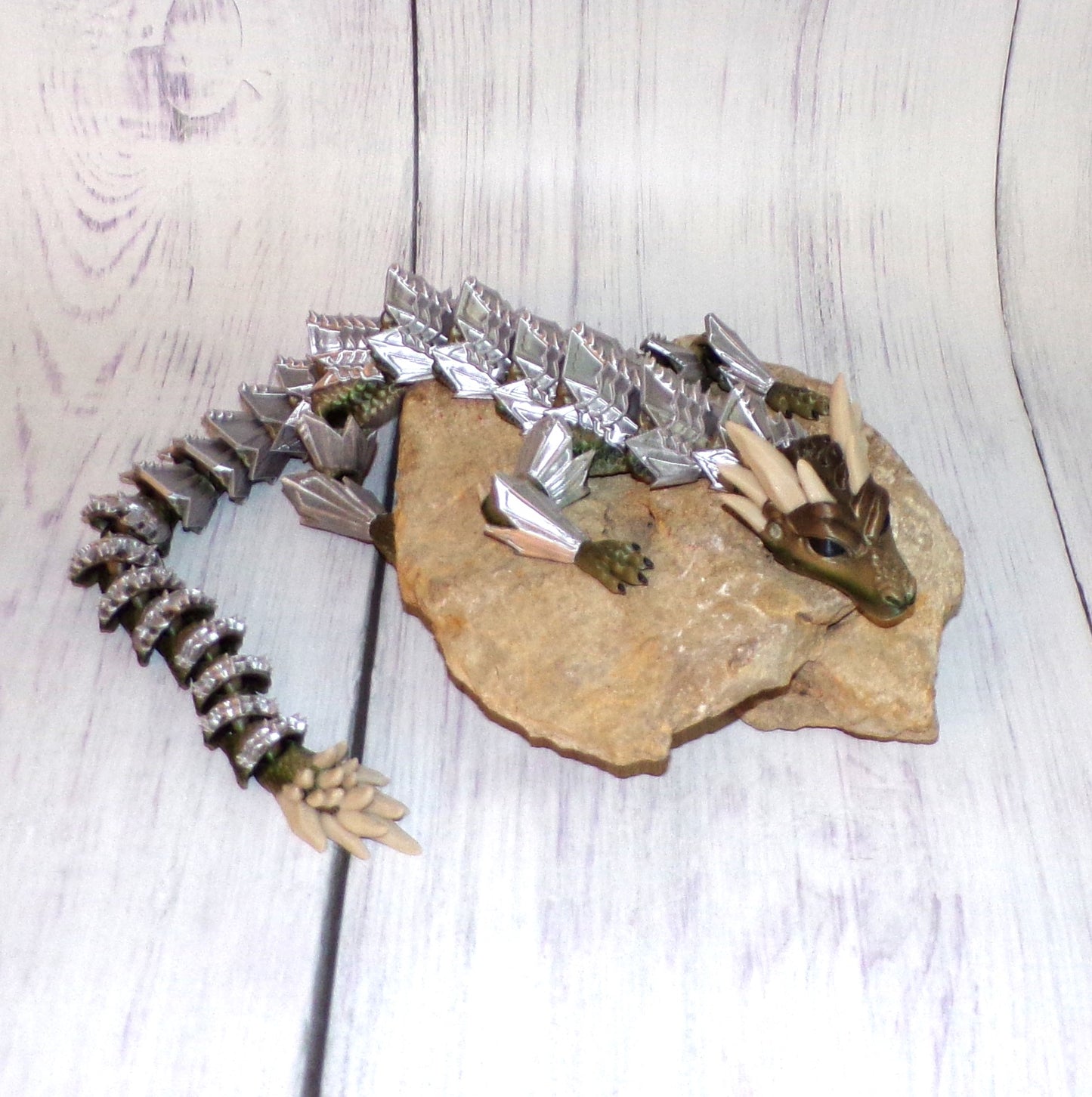 Knight Dragon Articulated 3d Printed - Wonderland 3D Printing