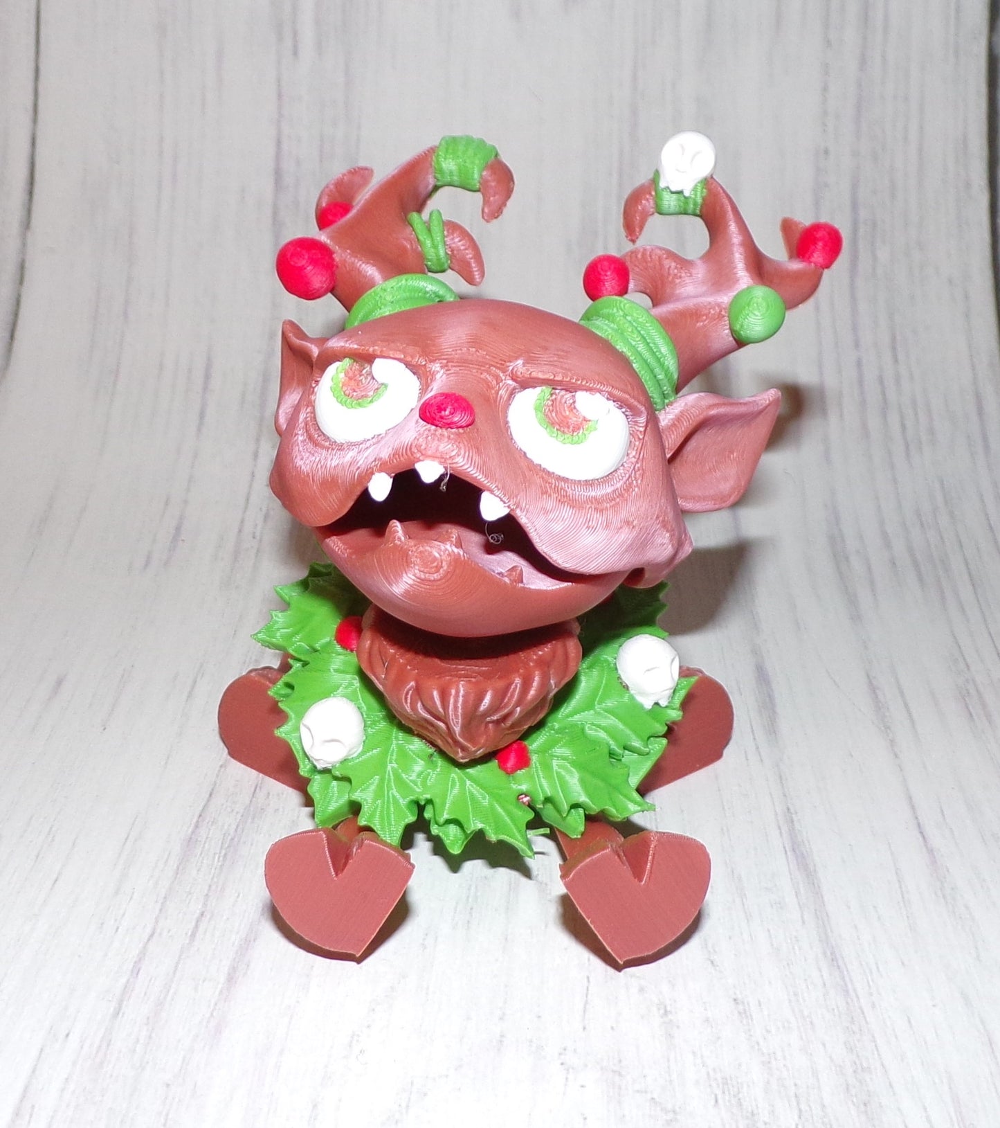 Mad Reindeer 3d printed Articulated Figurine - Wonderland 3D Printing