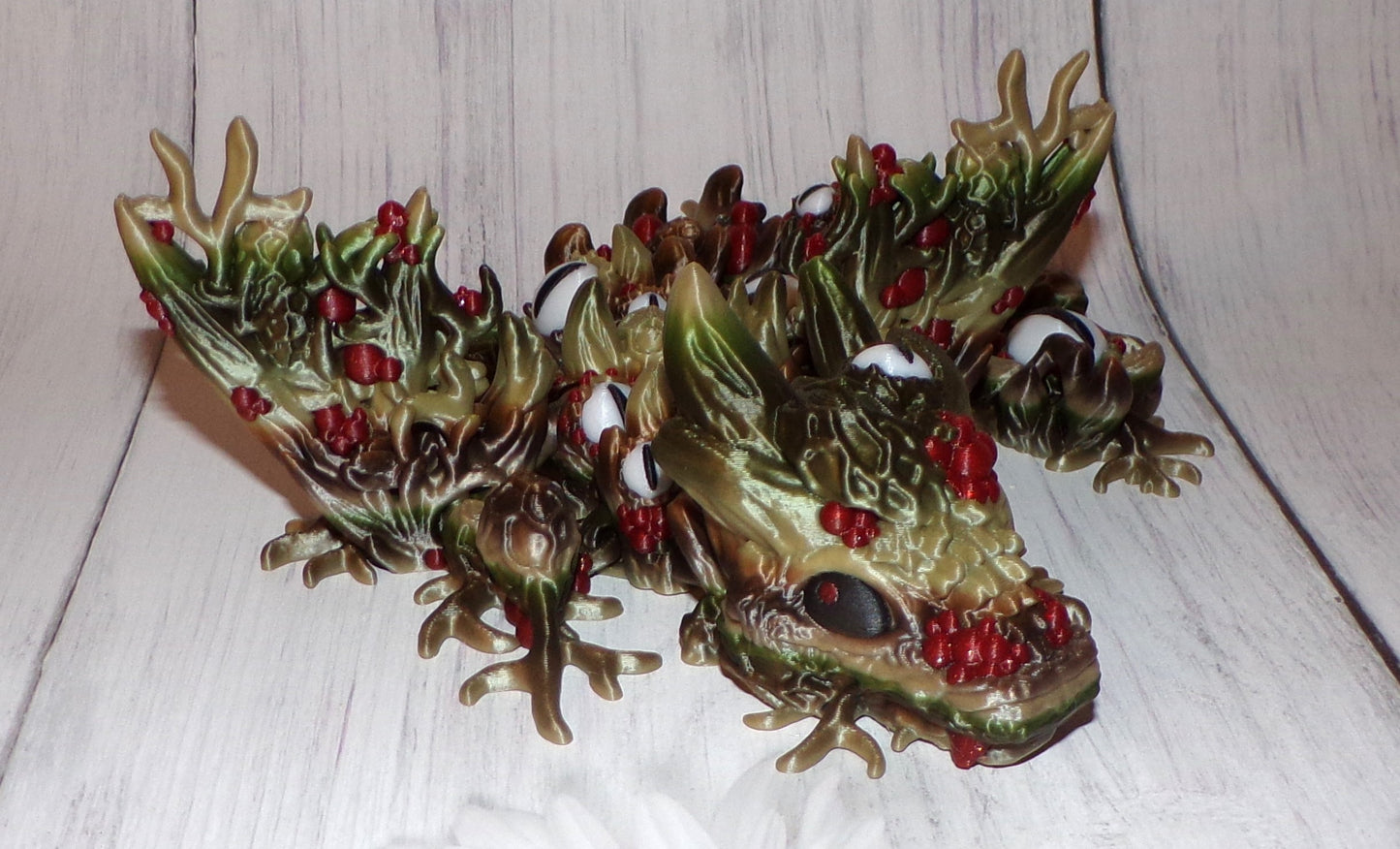 Infested Baby Dragon Winged and Wingless options, 3D Printed Articulated Figurine - Wonderland 3D Printing
