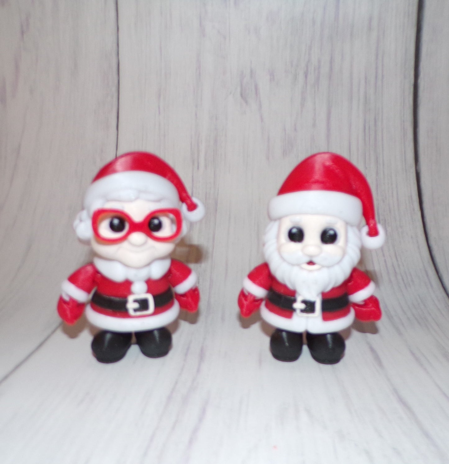 Mrs. Clause, Young Mrs. Clause and Santa 3D Printed Articulated Figurine - Wonderland 3D Printing