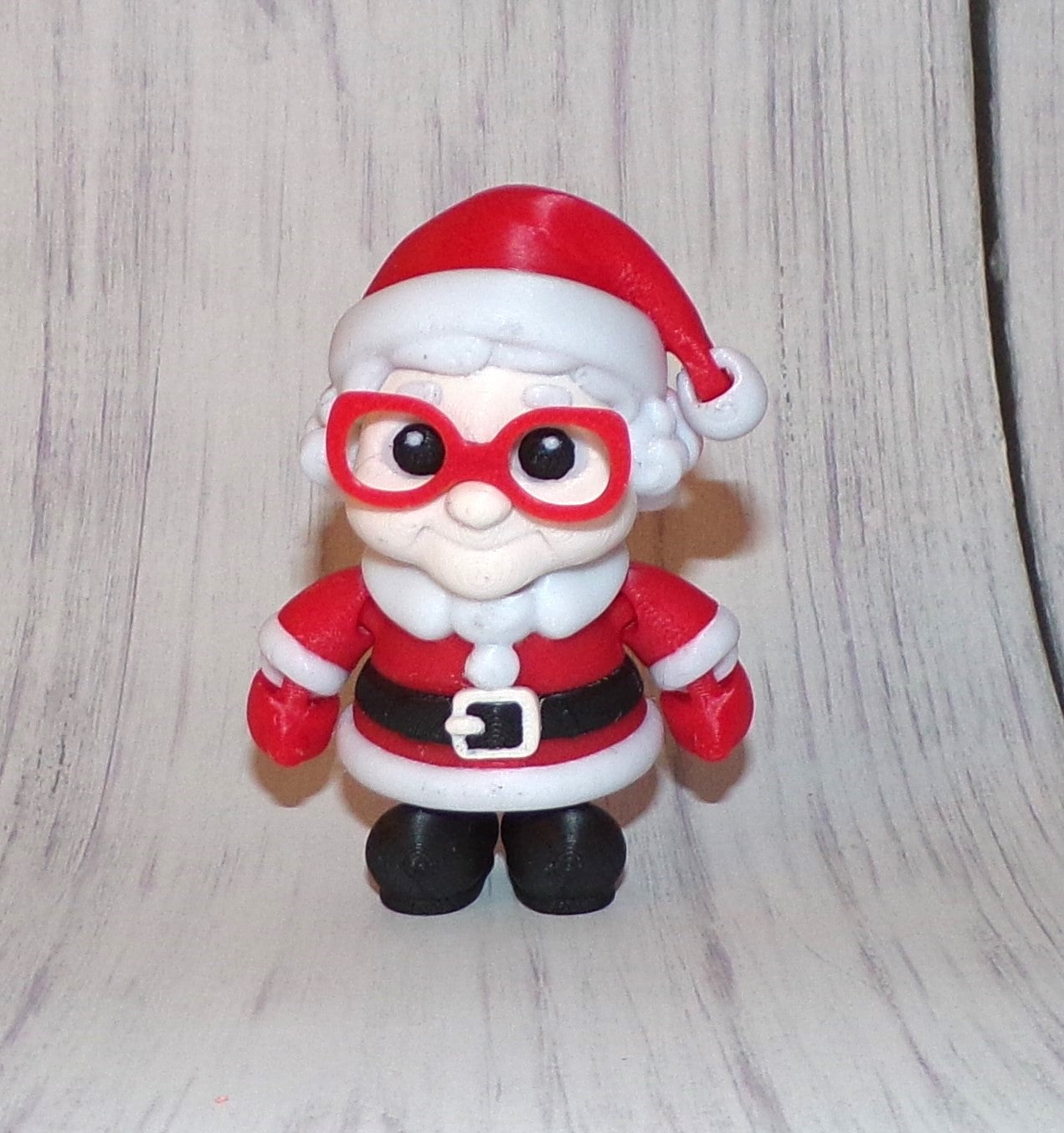 Mrs. Clause, Young Mrs. Clause and Santa 3D Printed Articulated Figurine - Wonderland 3D Printing