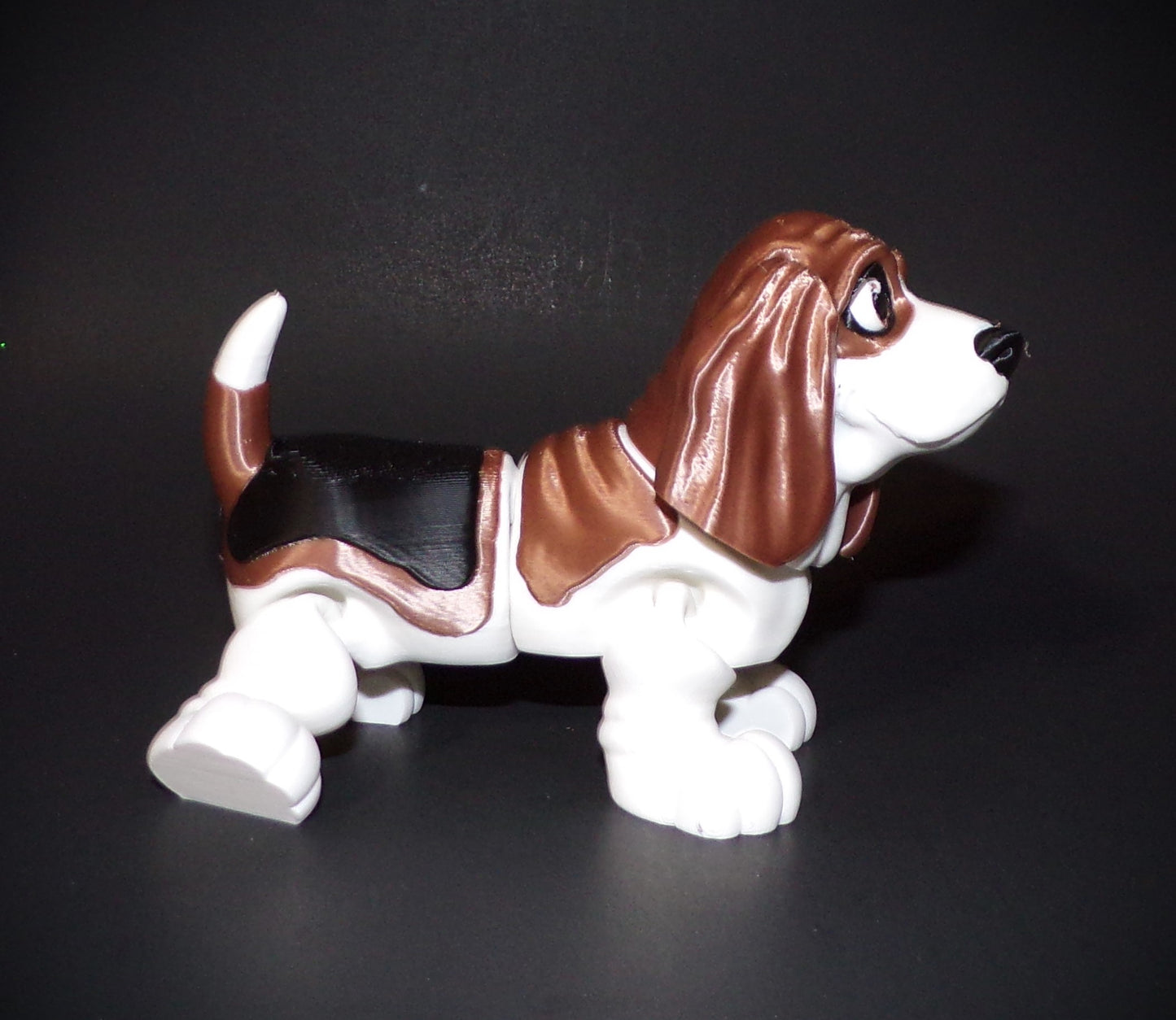 Basset Hound 3D Printed Articulated Figurine - Wonderland 3D Printing