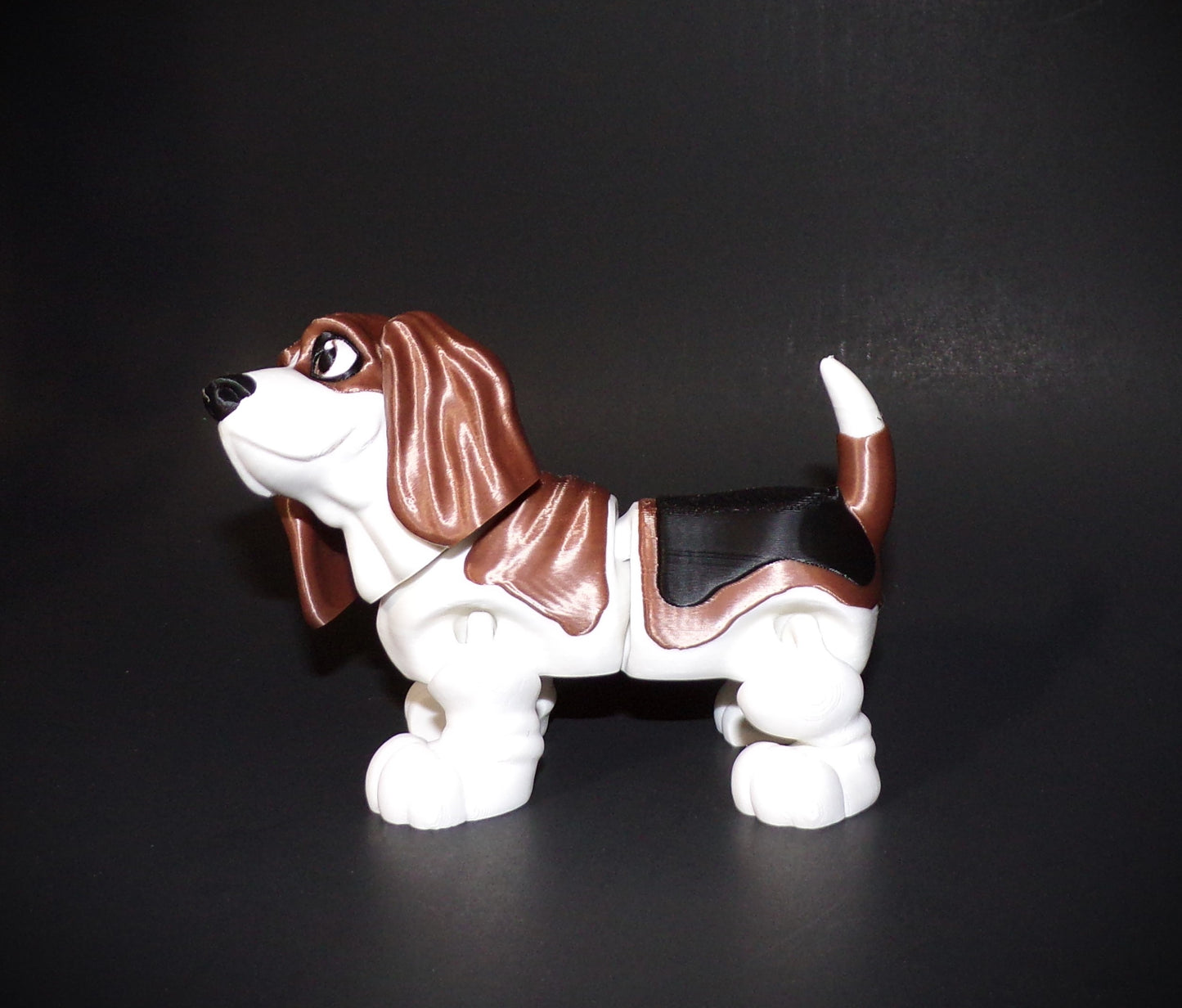 Basset Hound 3D Printed Articulated Figurine - Wonderland 3D Printing