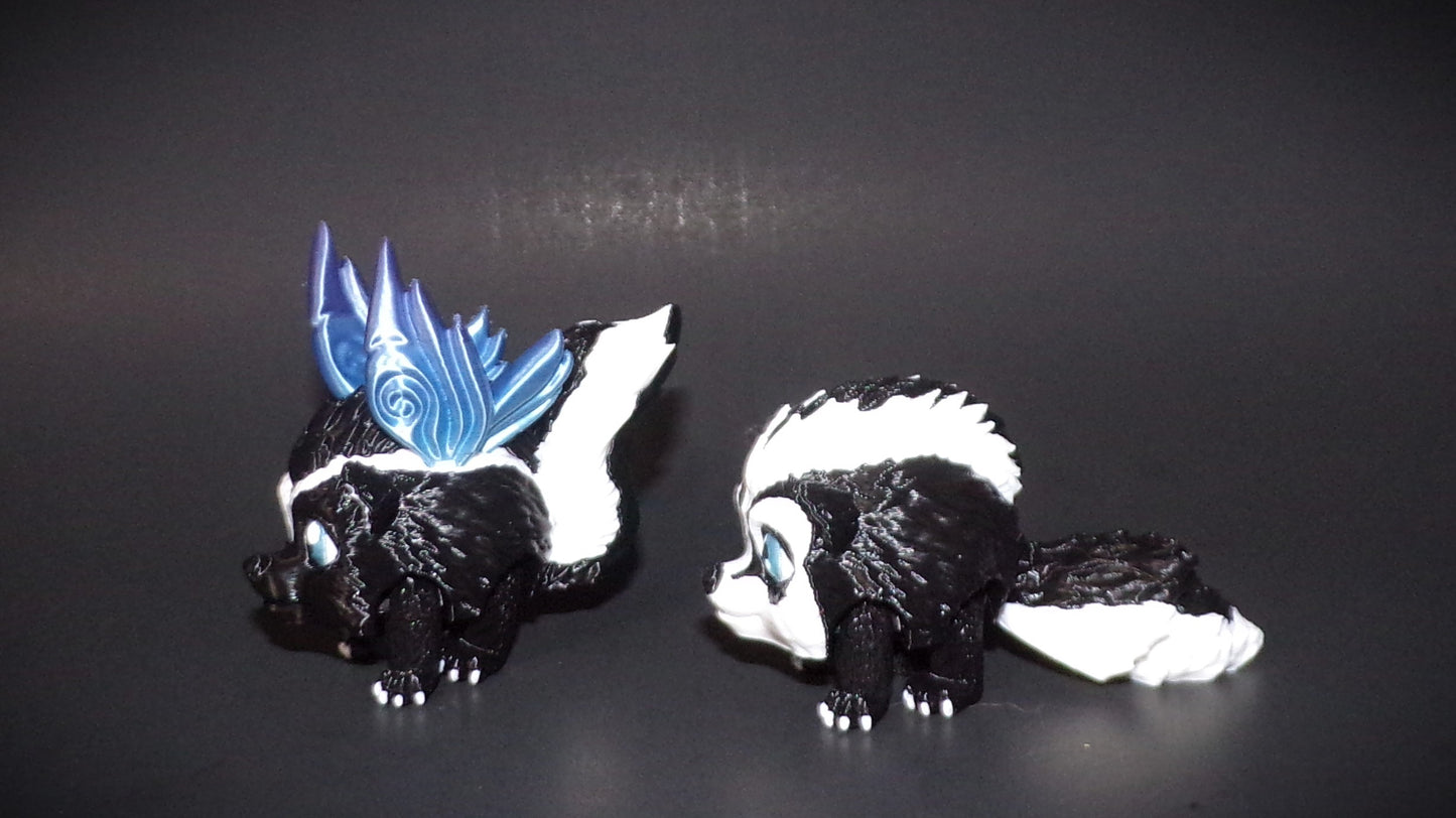 Raccoon, Chinchilla, Hedgehog, Squirrel, Fox, Skunk or Skunkerbell Puff Articulated 3d Printed Figurine - Wonderland 3D Printing