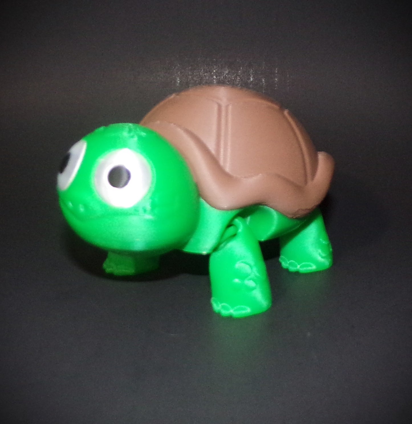 (Not) Surprised Articulated 3d Printed Figurine - Wonderland 3D Printing