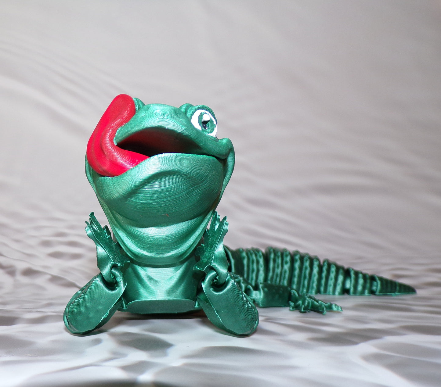 Licking Gecko - Wonderland 3D Printing