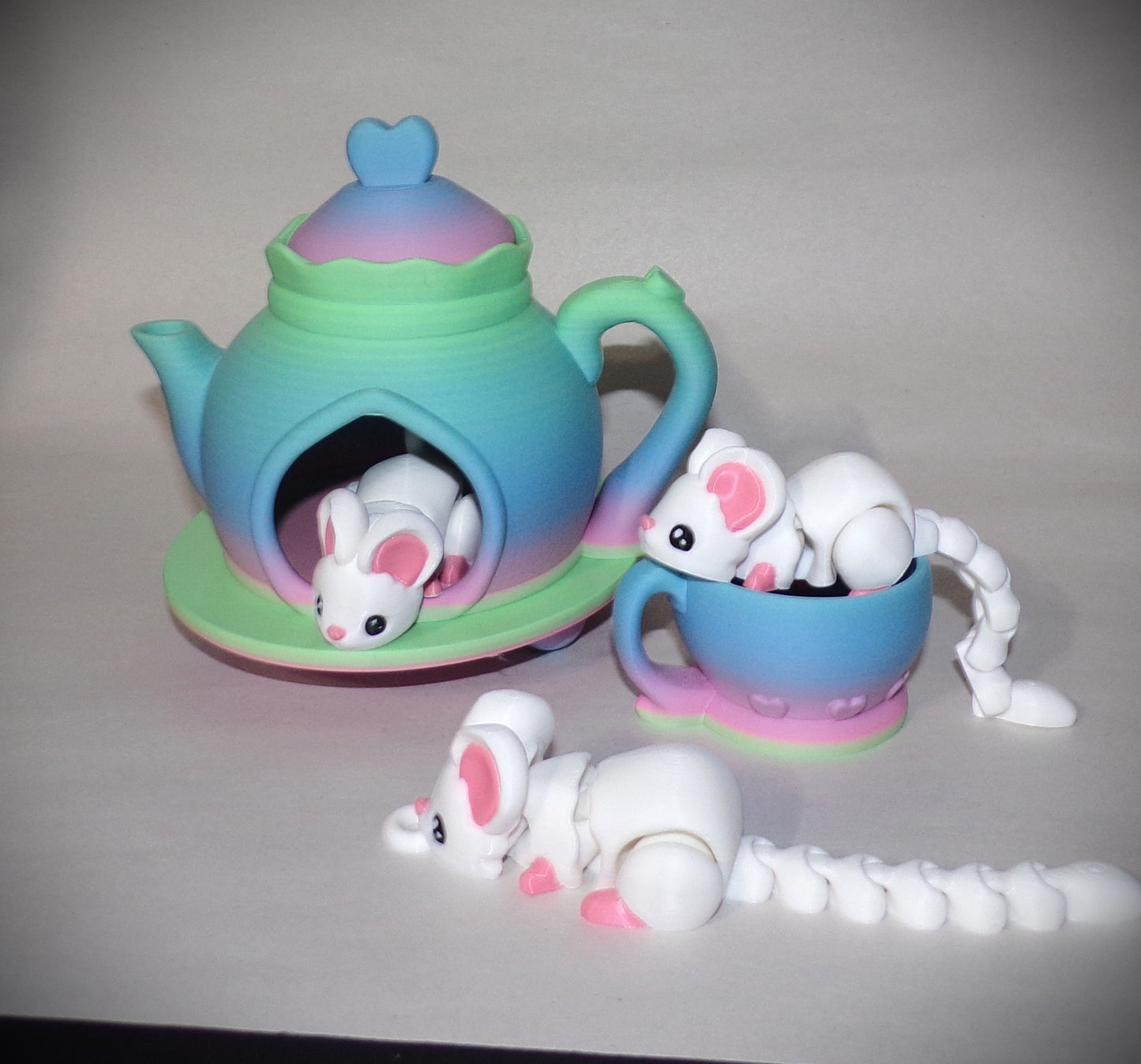 Mouse Tea Party Set Articulated 3d Printed Figurine - Wonderland 3D Printing