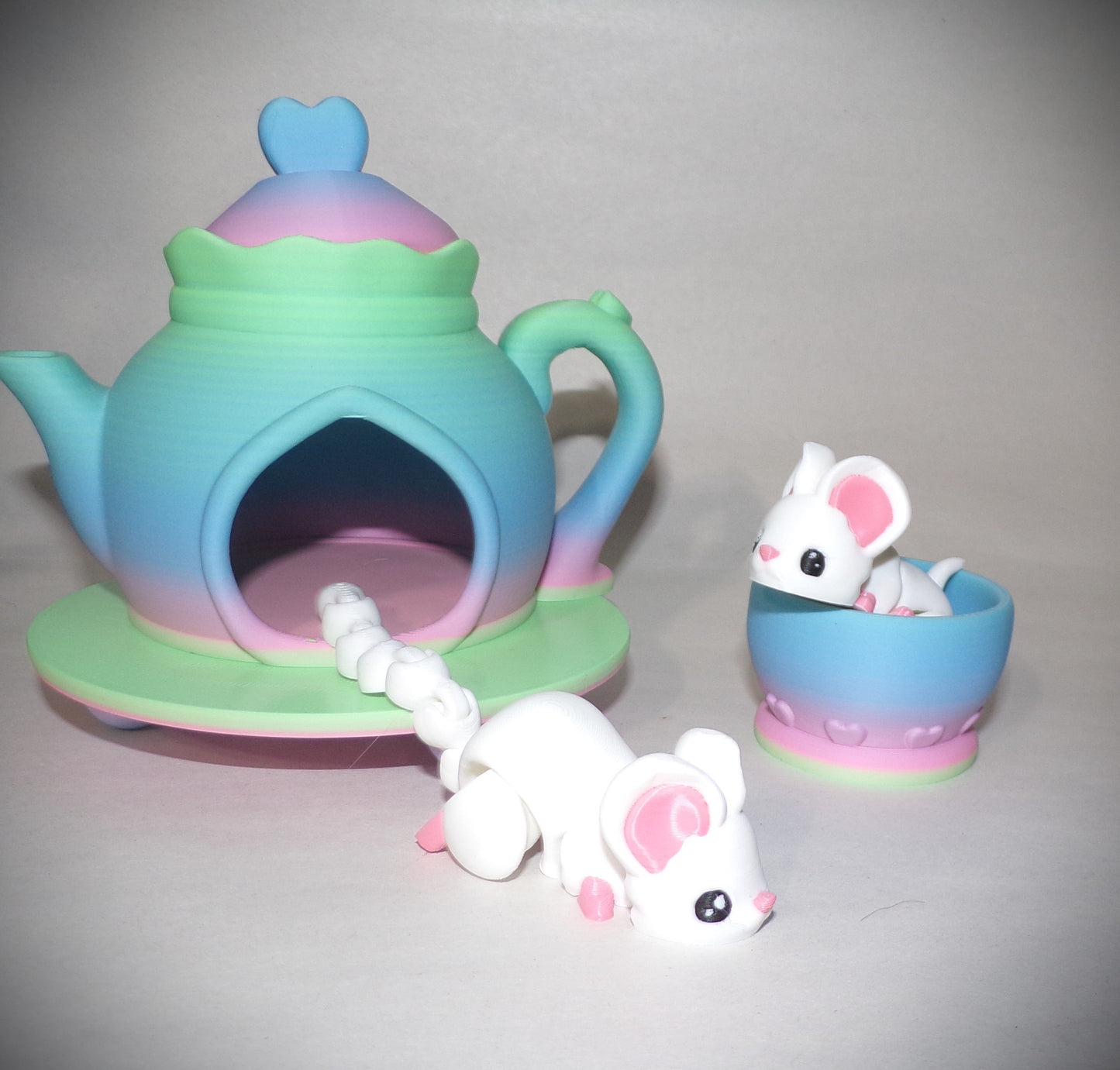 Mouse Tea Party Set Articulated 3d Printed Figurine - Wonderland 3D Printing