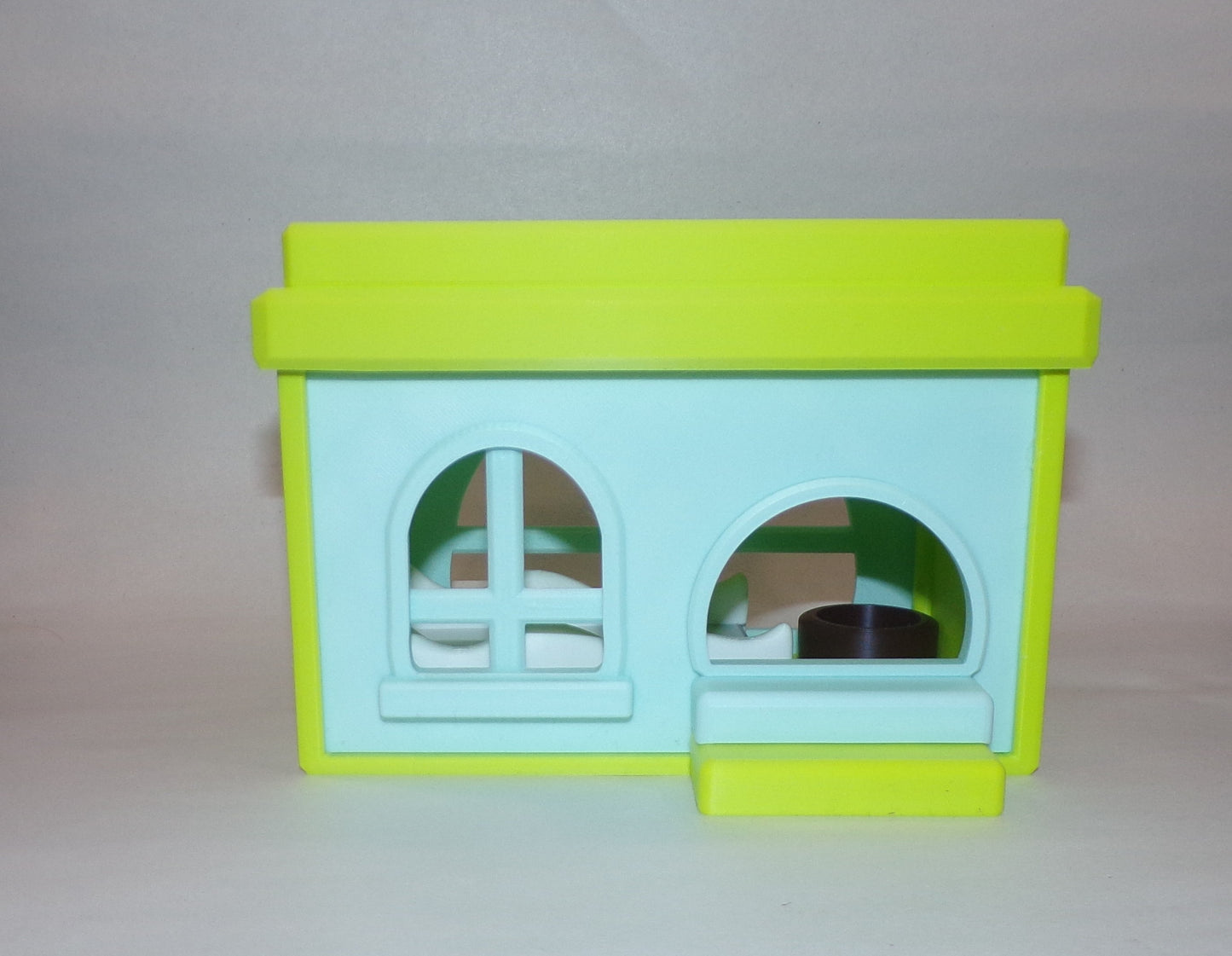 Guinea Pig Articulated 3d Printed Figurine with Playhouse Options - Wonderland 3D Printing