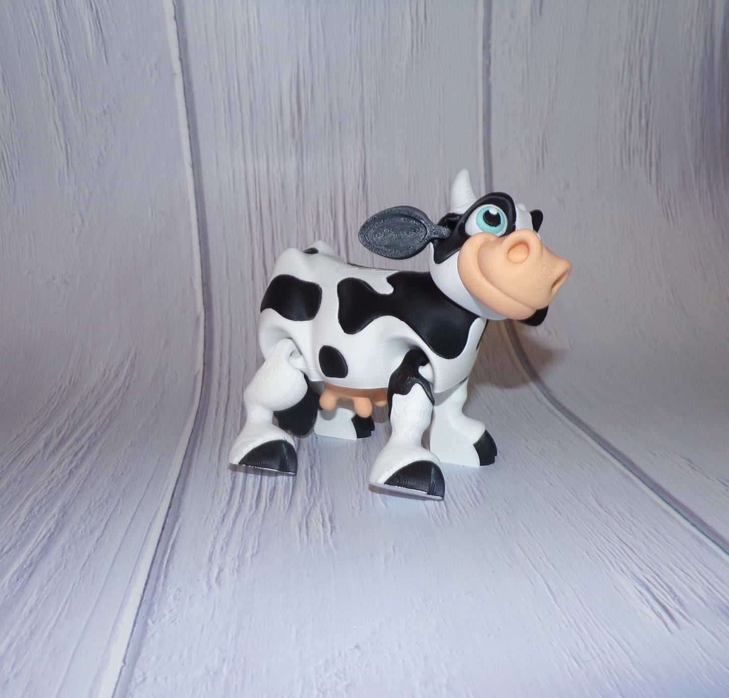 Holstein Cow, Articulated 3D Printed Cow - Wonderland 3D Printing