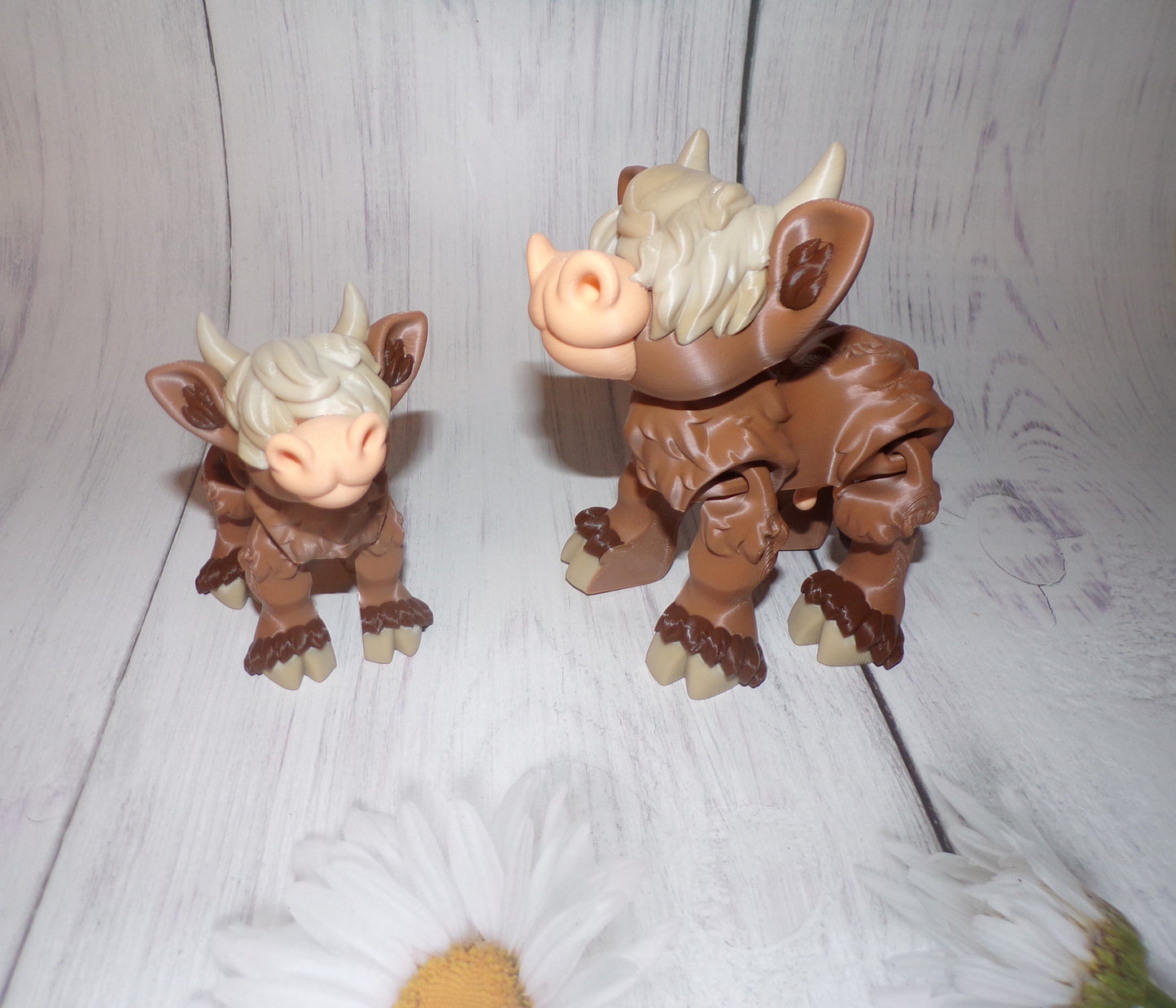 Highland Cow: 3D Printed Articulated Highland Cow - Wonderland 3D Printing