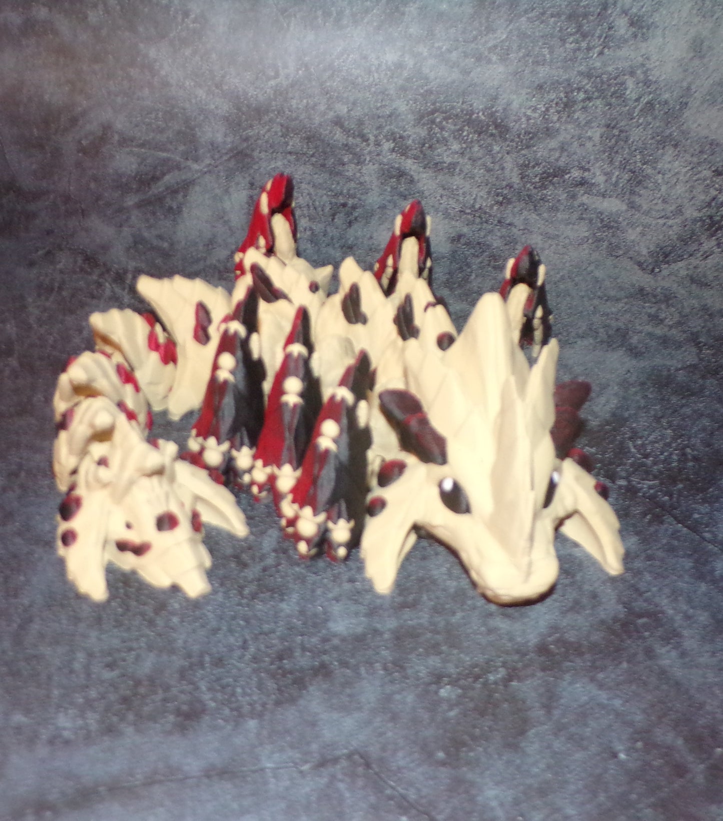 Dune Baby Dragon: 3D Printed Articulated Fidget Toy - Free Shipping Included! - Wonderland 3D Printing