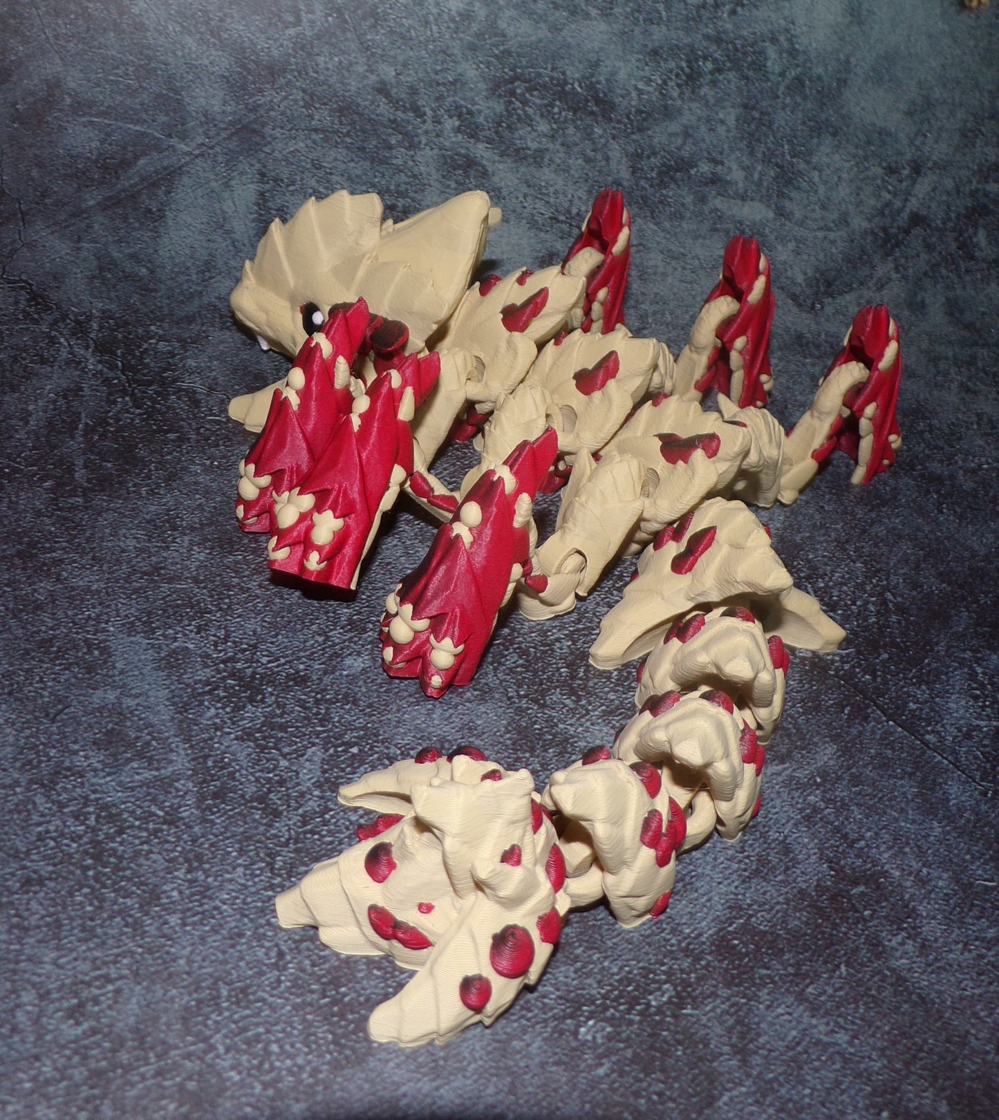 Dune Baby Dragon: 3D Printed Articulated Fidget Toy - Free Shipping Included! - Wonderland 3D Printing