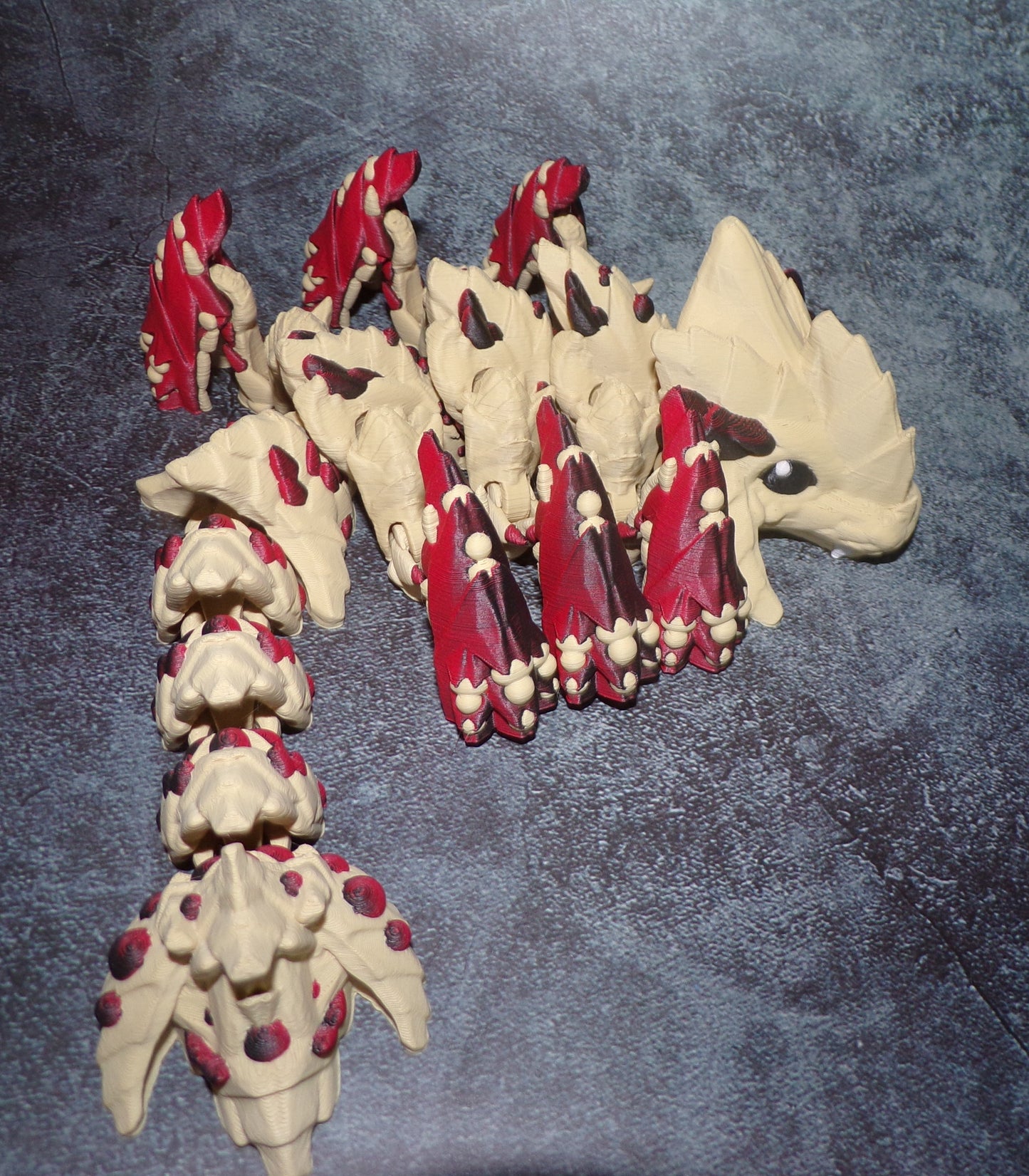 Dune Baby Dragon: 3D Printed Articulated Fidget Toy - Free Shipping Included! - Wonderland 3D Printing