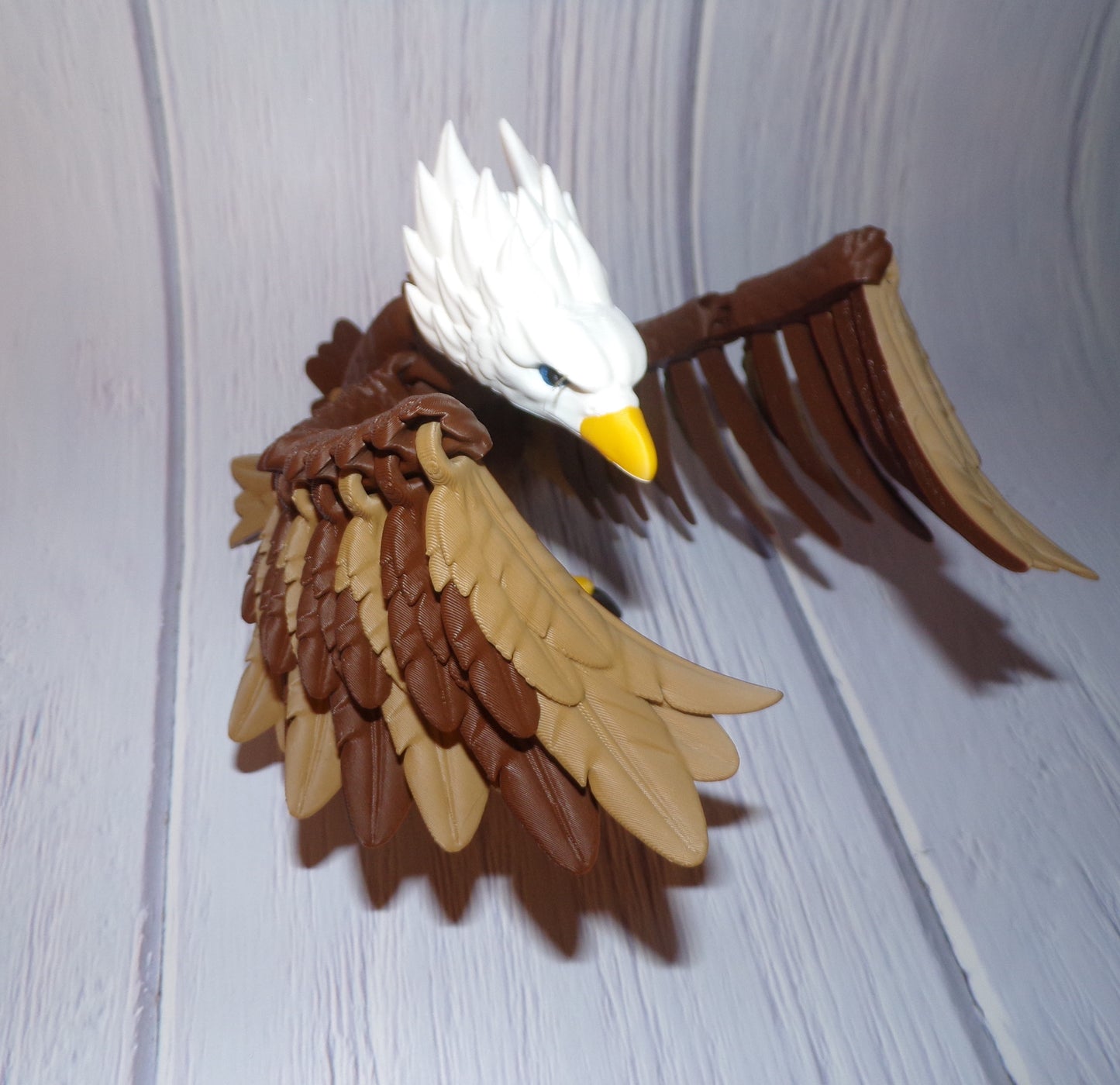 Eagle (comes with stand) - Wonderland 3D Printing