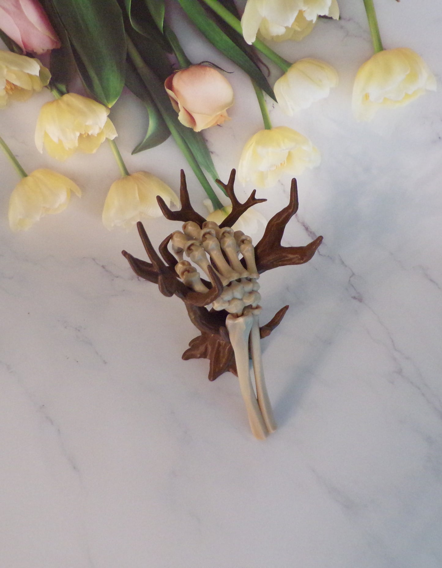 Skeleton Hand , 3D Printed Fully Articulated Skeleton Hand - Wonderland 3D Printing