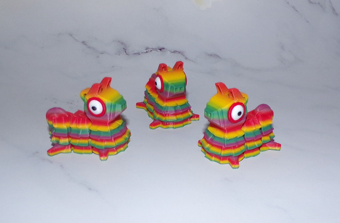 Pinata 3d printed articulated Flexi Fidget Toy - Wonderland 3D Printing