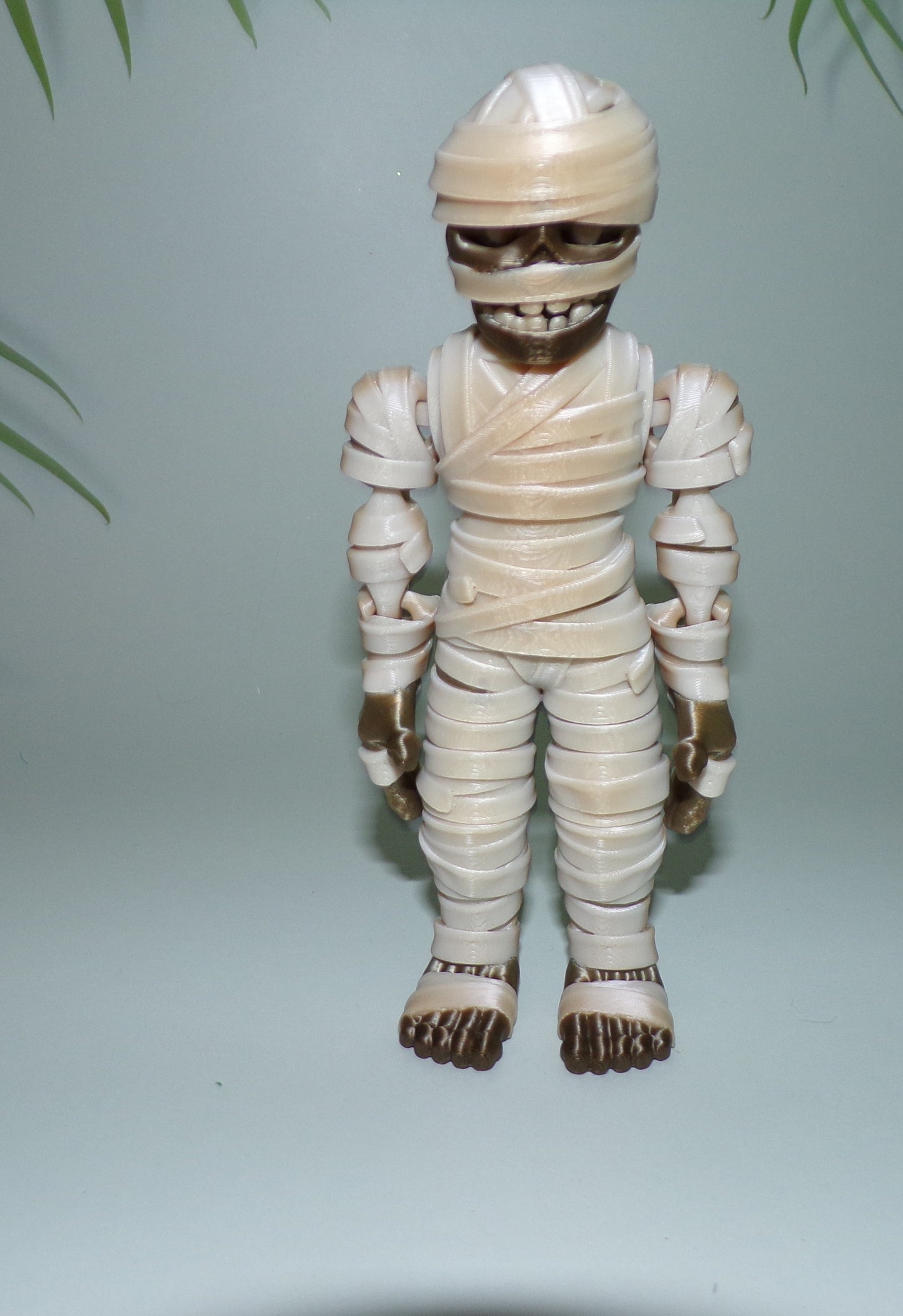 Mummy and Sarcophagus Set 3D Printed Articulated Figurine - Wonderland 3D Printing