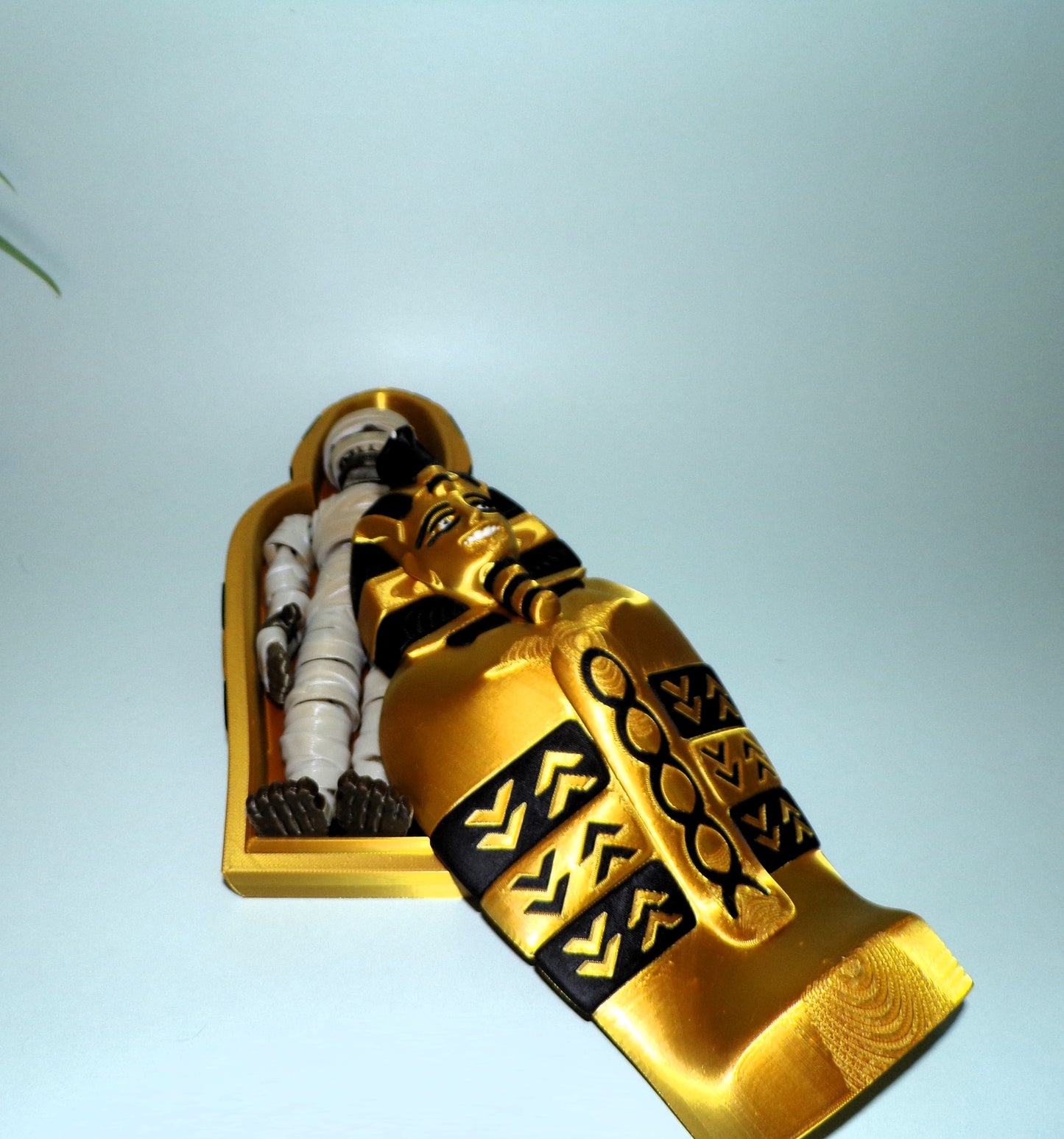Mummy and Sarcophagus Set 3D Printed Articulated Figurine - Wonderland 3D Printing