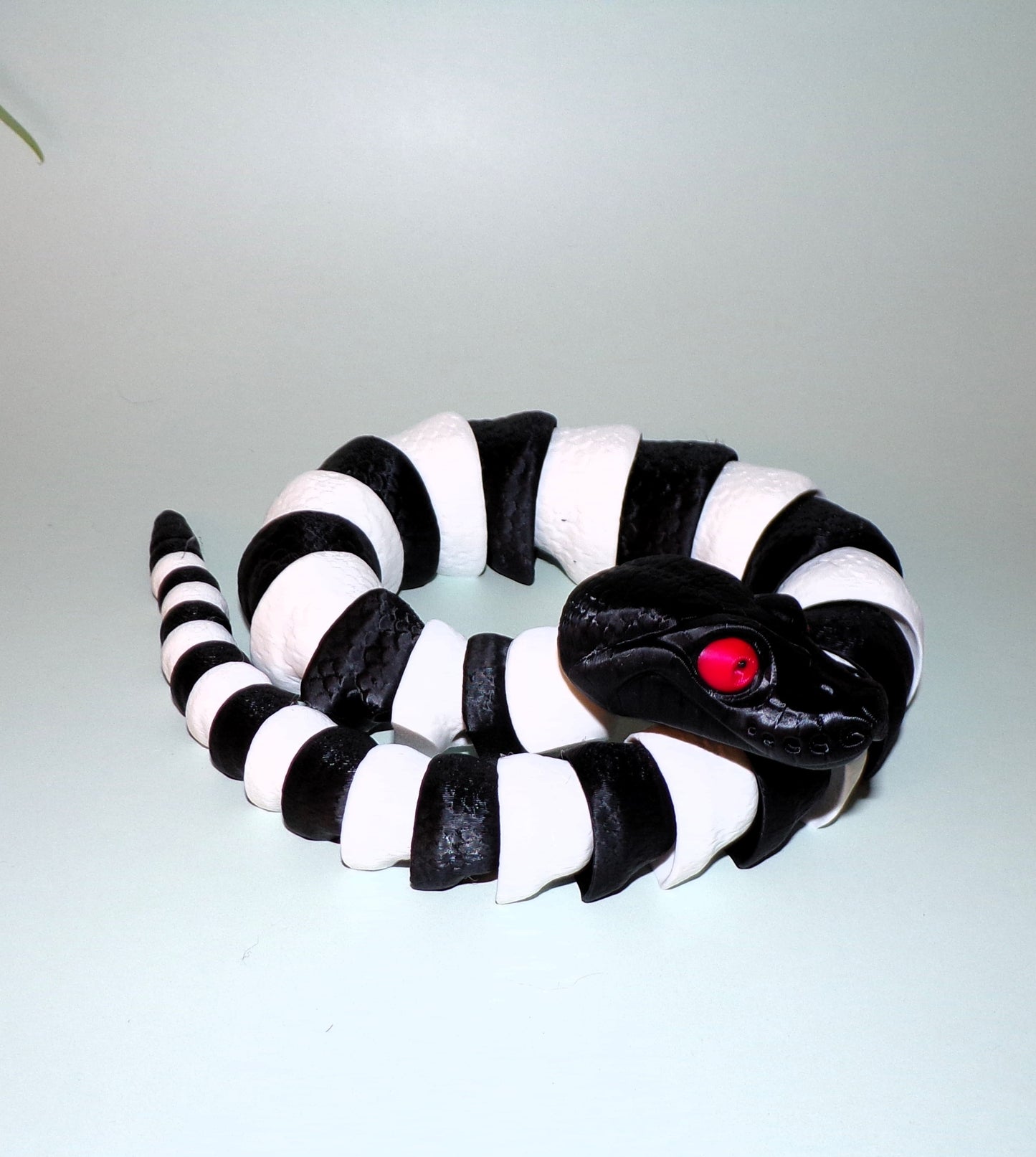 Choose Any Color Combo, Crazy Snake, Articulated Snake, Fidget Snake, 3D Printed Snake - Wonderland 3D Printing