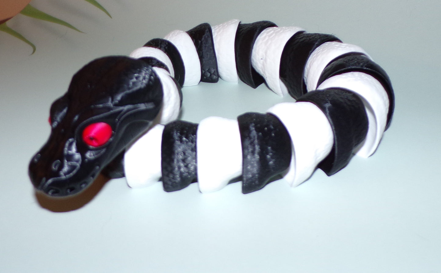 Choose Any Color Combo, Crazy Snake, Articulated Snake, Fidget Snake, 3D Printed Snake - Wonderland 3D Printing