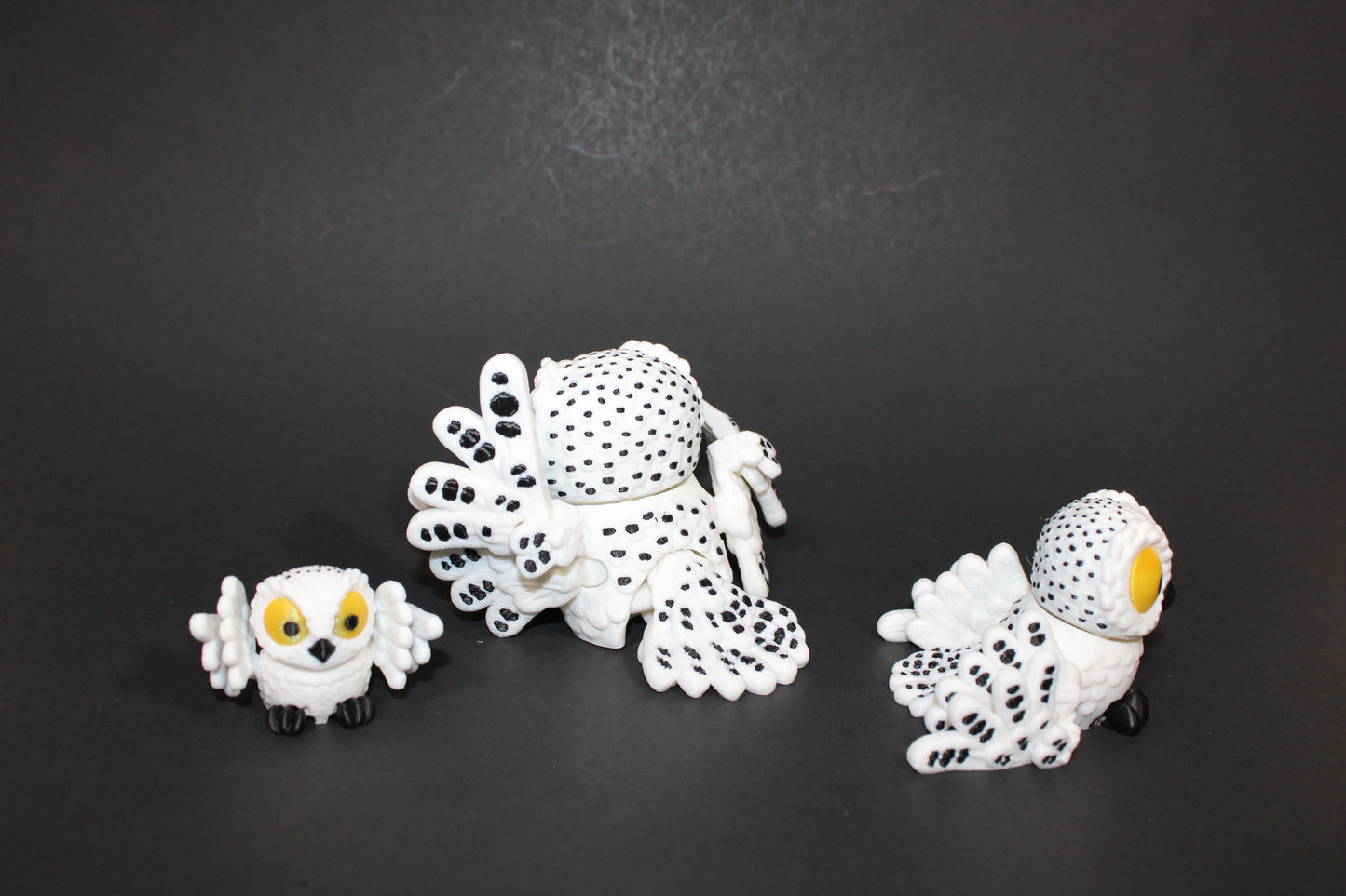 3D-printed flexible owls available in a variety of styles and sizes to suit your preferences.