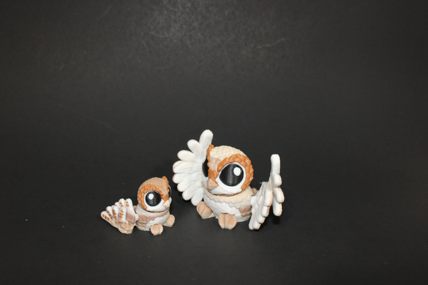3D-printed flexible owls available in a variety of styles and sizes to suit your preferences.