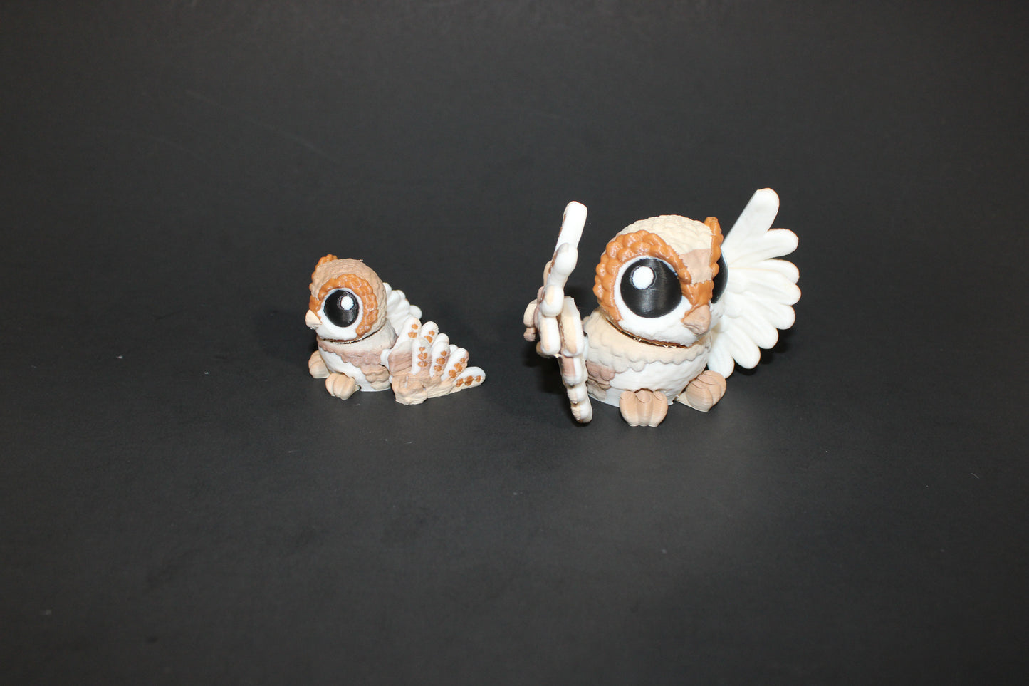 3D-printed flexible owls available in a variety of styles and sizes to suit your preferences.