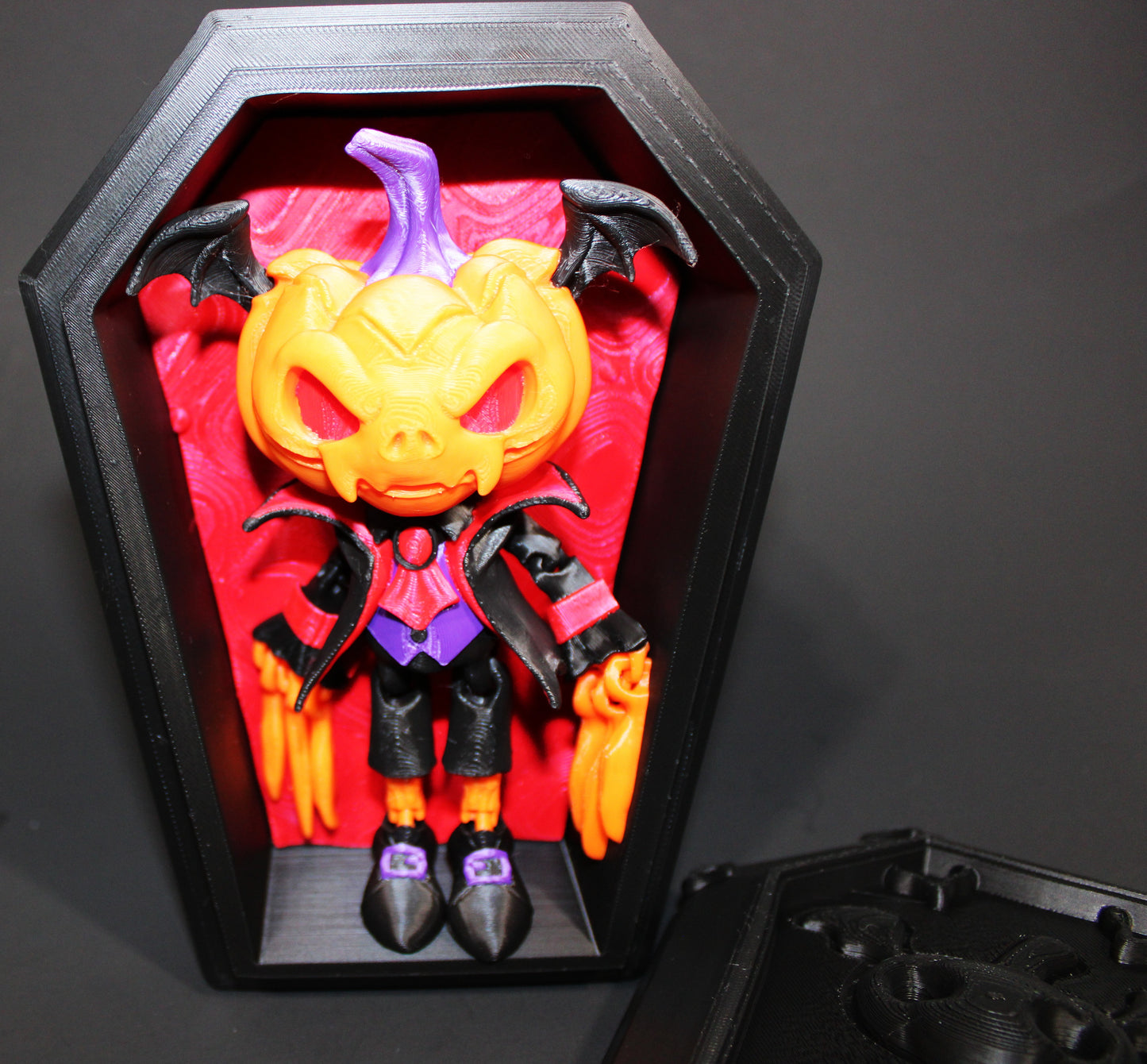 3D Printed Articulated Pumpkin Dracula with Coffin Figurine