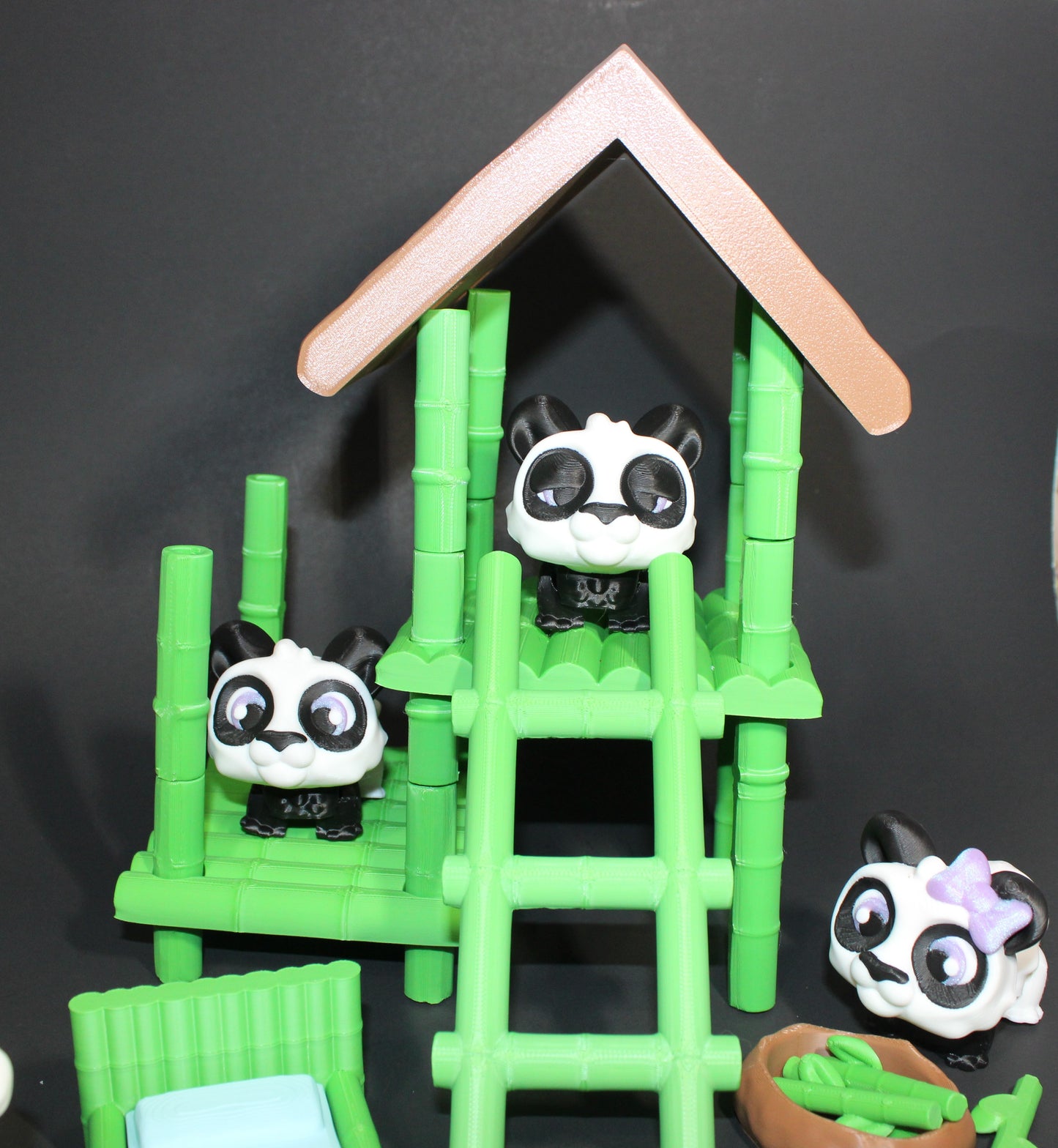 3D Printed Panda Play Set: Regular Set Includes Bamboo House, Bed, Feeding Bowls, Bamboo shoots, 1 Panda-Please read the description.
