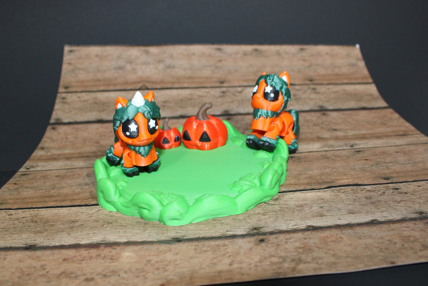 3D Printed Pumpkin Unicorn and Pony with Pumpkin Patch