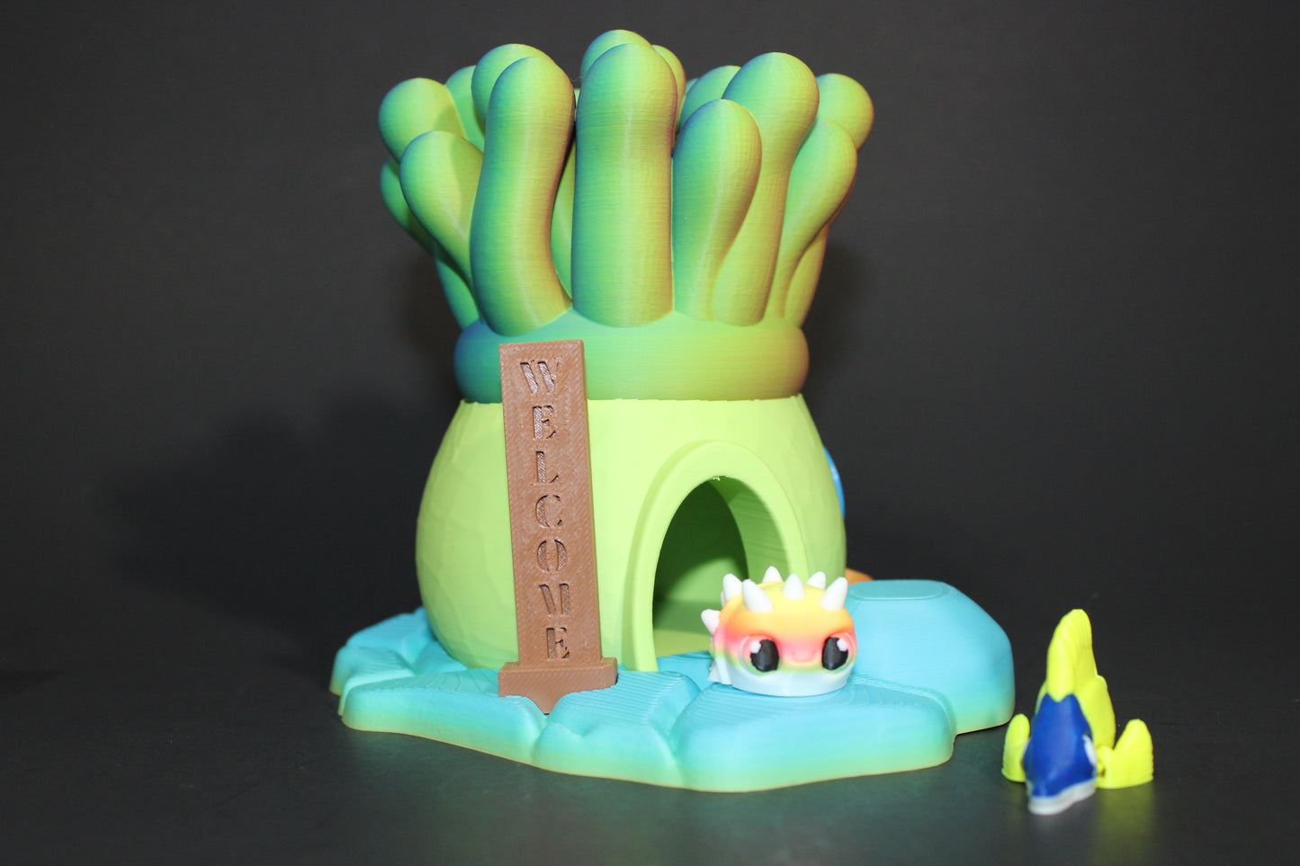 Sea Anemone House with Fish Articulated Flexi Fidget Full Color 3D Printed Toy