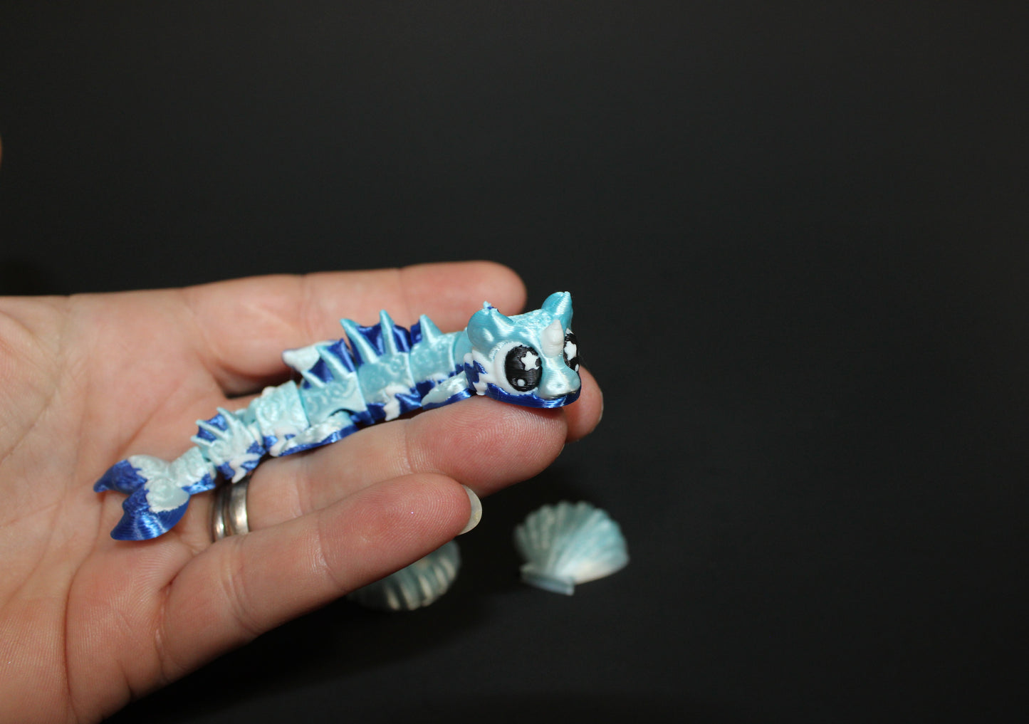 3D Printed Flexi Water Dragon with seashells- Mini 4"