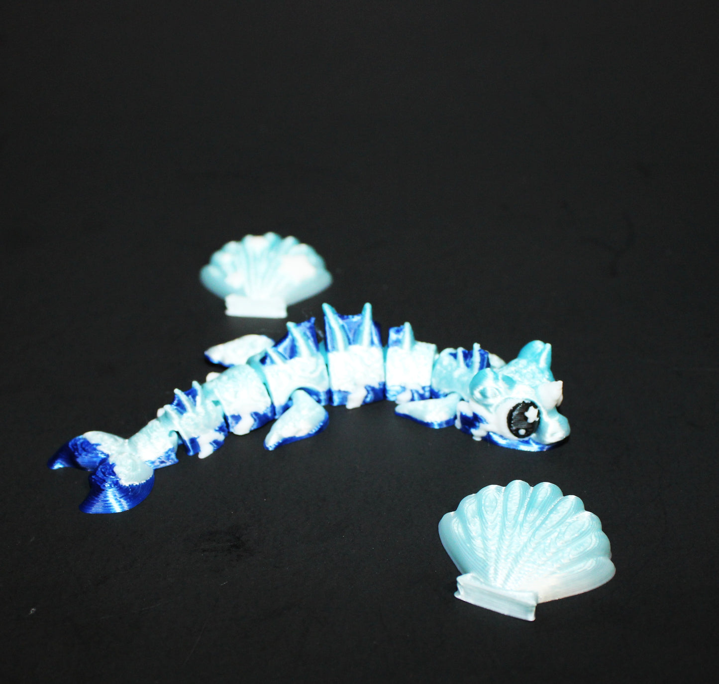 3D Printed Flexi Water Dragon with seashells- Mini 4"