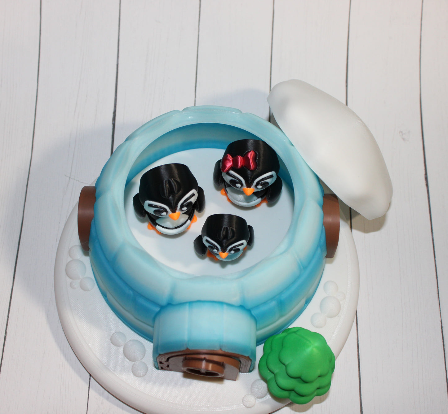 3D Printed Articulated Penguins (Set of 3) -with Igloo House
