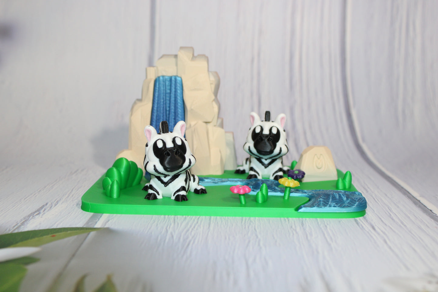 Zebras with Waterfall Play set-3D Printed Articulated