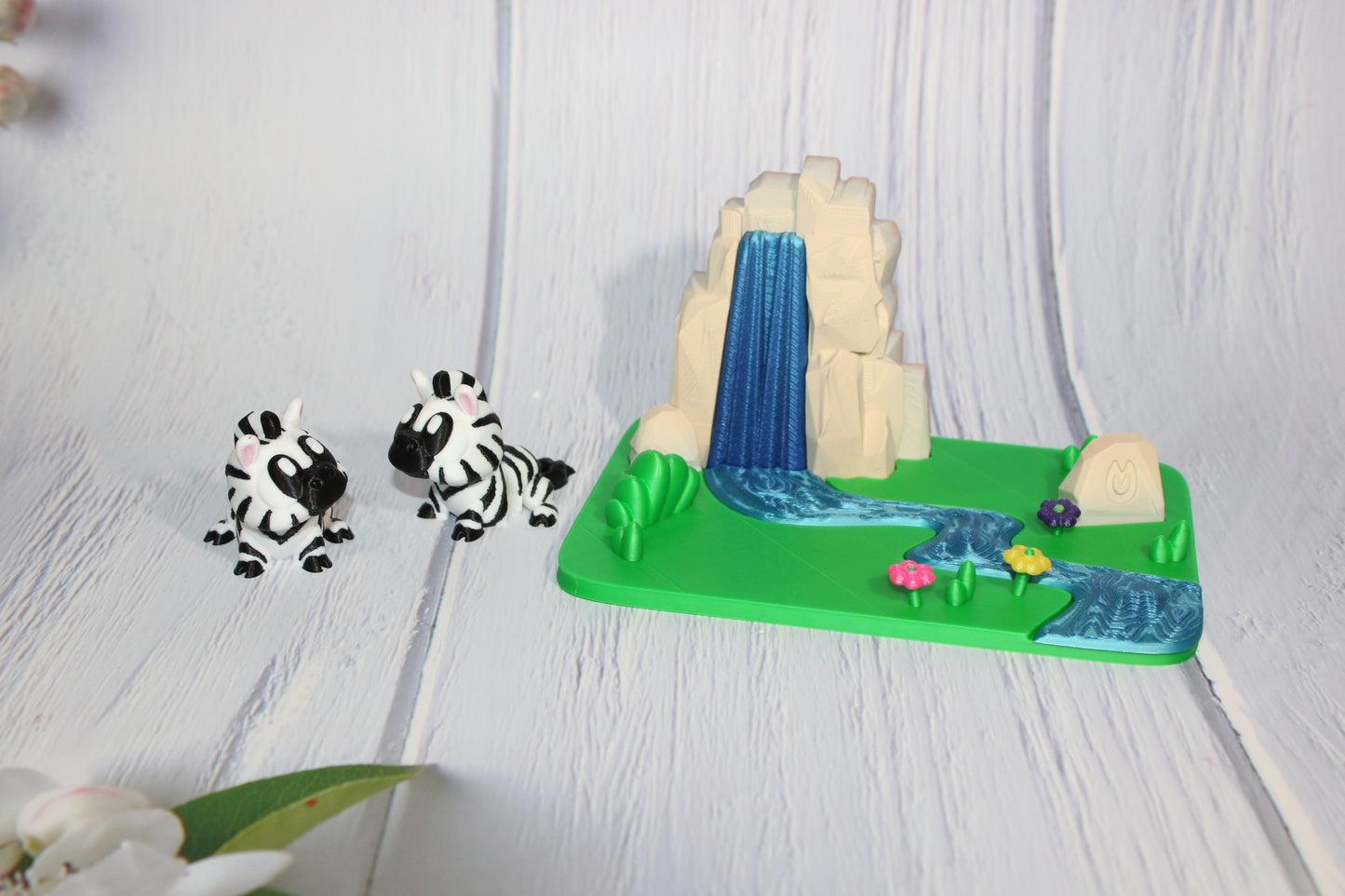 Zebras with Waterfall Play set-3D Printed Articulated