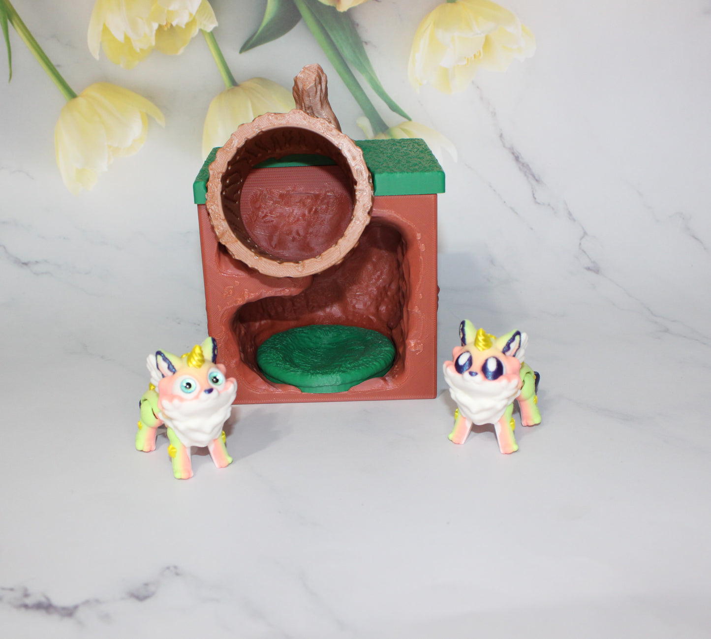 Lynx or Mythical Lynx with Den Options 3D Printed Articulated Flexi Figurine - Wonderland 3D Printing