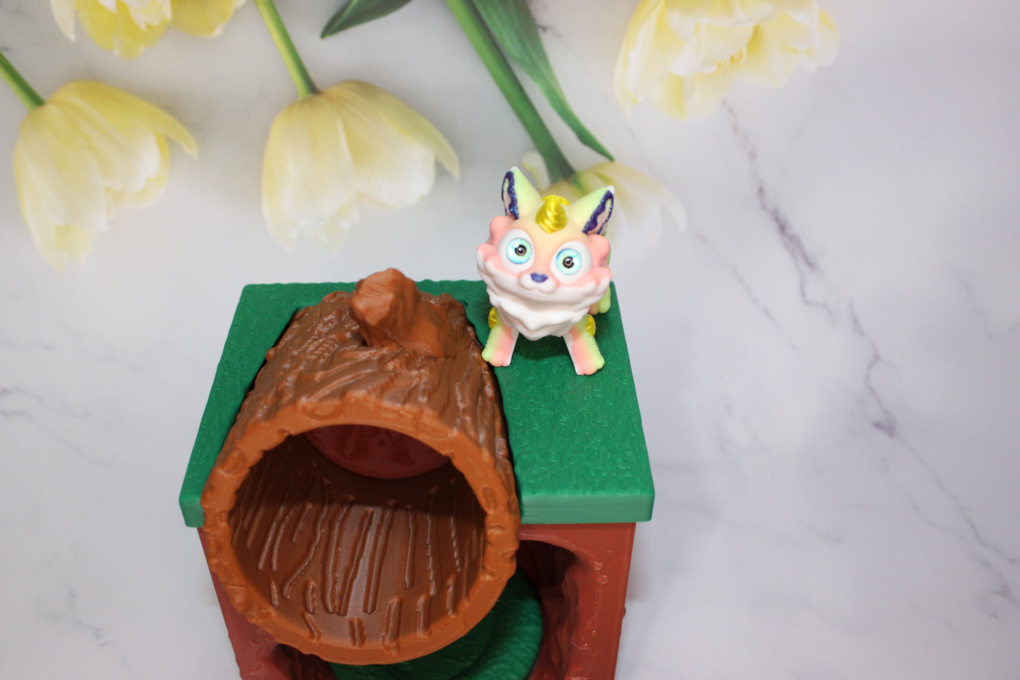 Lynx or Mythical Lynx with Den Options 3D Printed Articulated Flexi Figurine - Wonderland 3D Printing