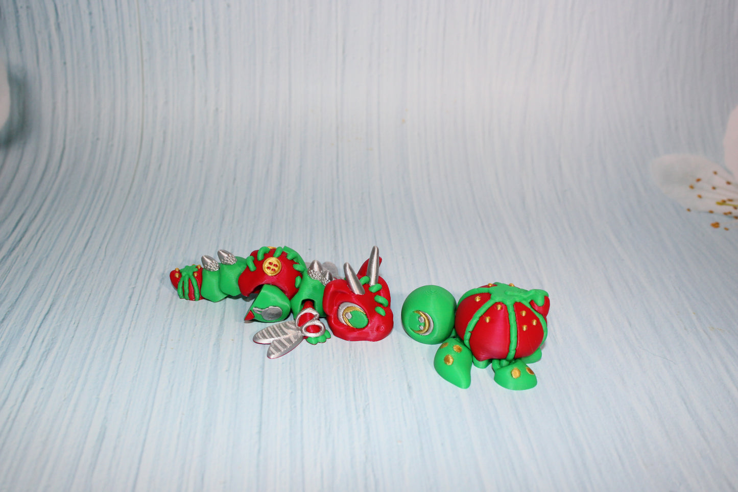 3D Printed Articulated Sewing Turtle and Dragon Fidget Toy- Both Included - Wonderland 3D Printing