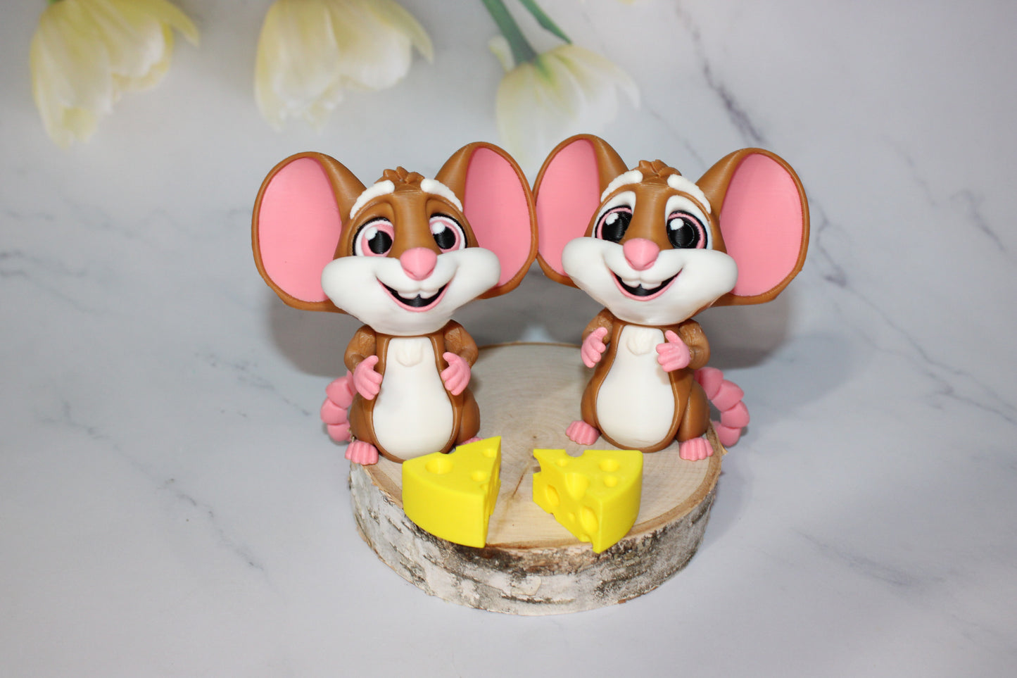 Mouse with Cheese 3D Printed Articulated Figurine - Wonderland 3D Printing